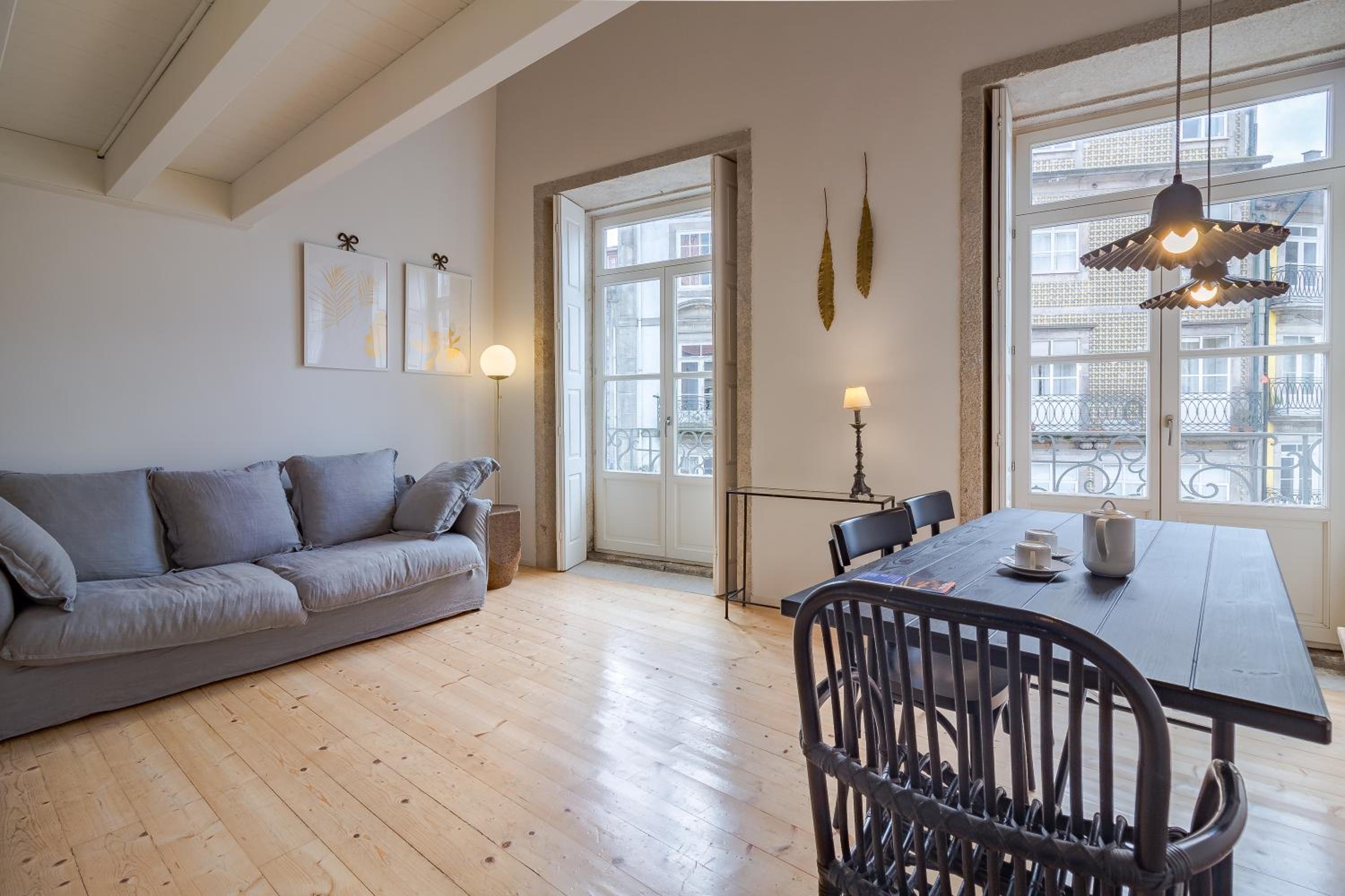 Studio with Balcony