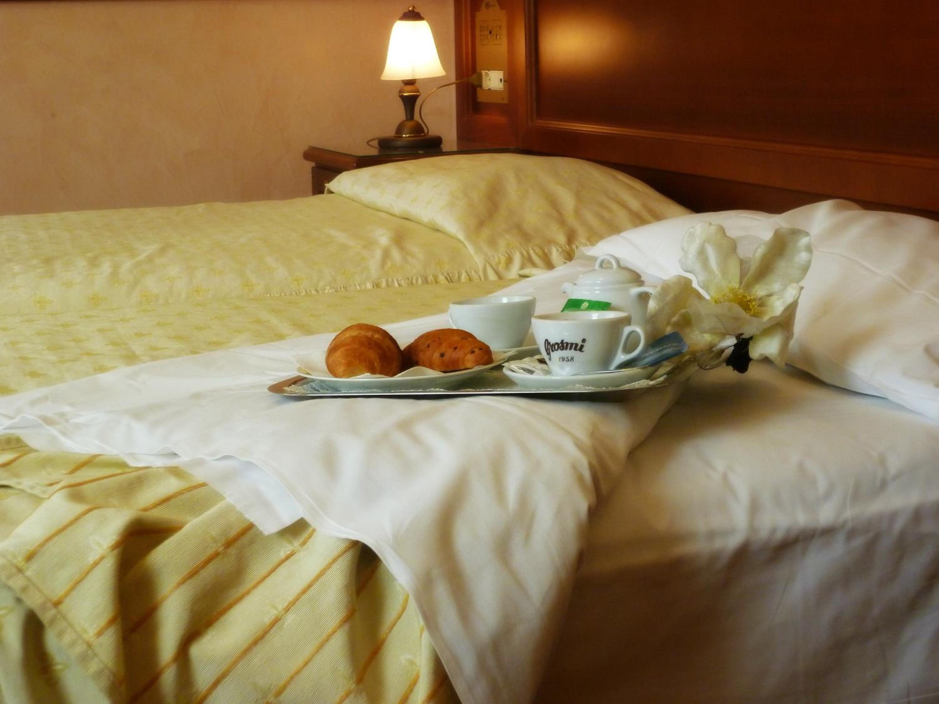 Twin Room - Photo 14