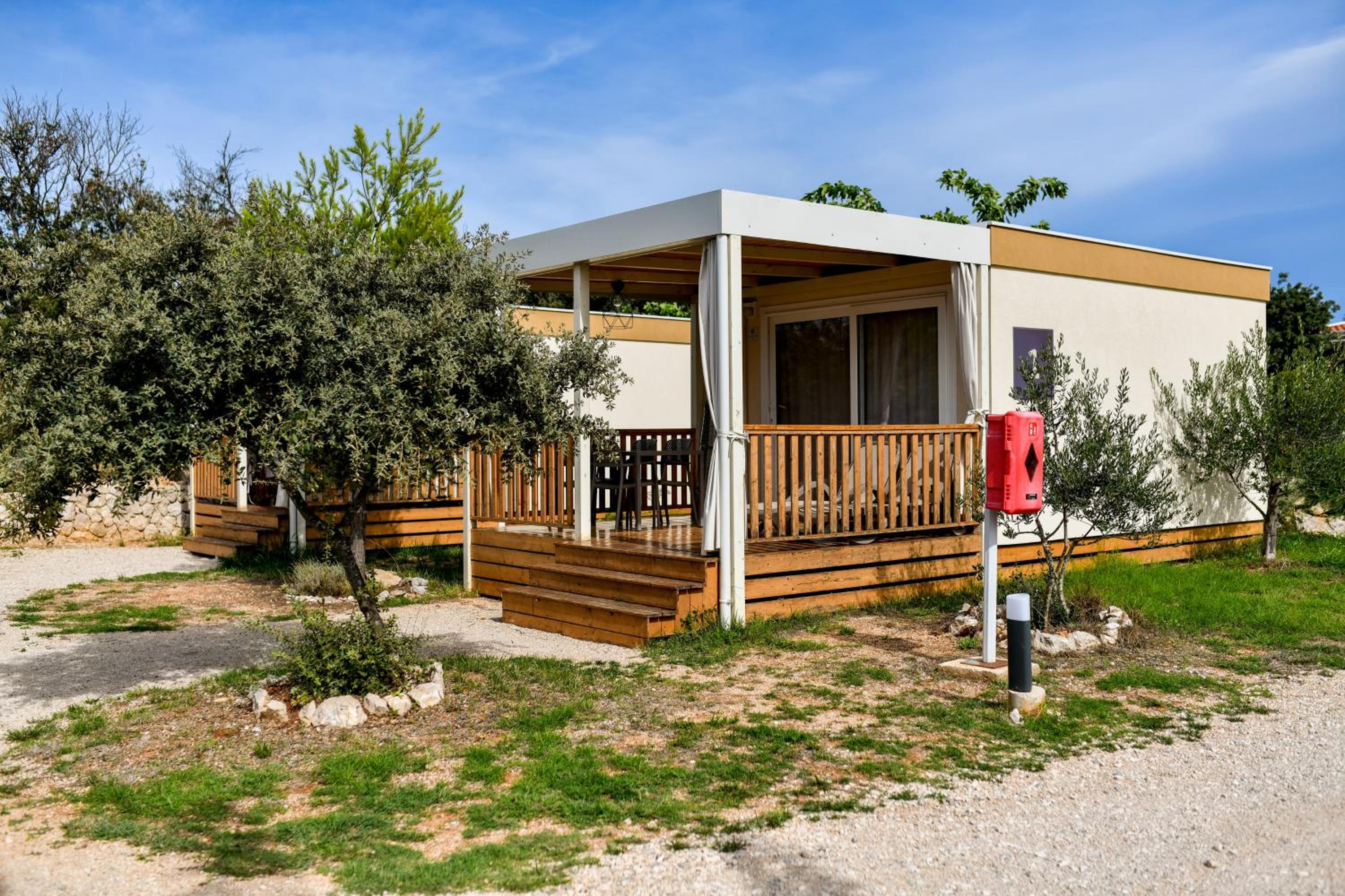 Premium Studio Mobile Home with Terrace photo 2