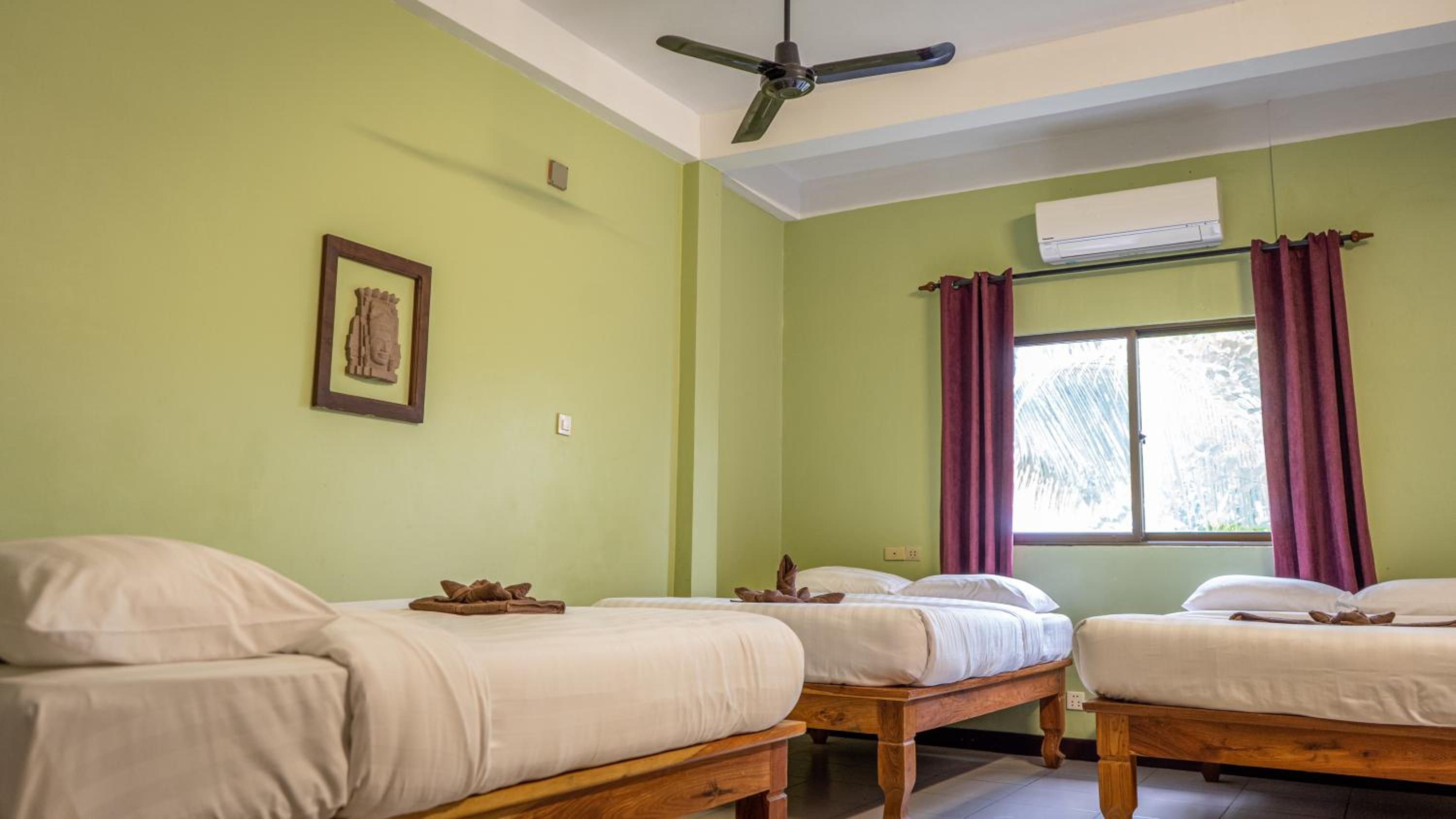 Standard Quadruple Room - Photo 3
