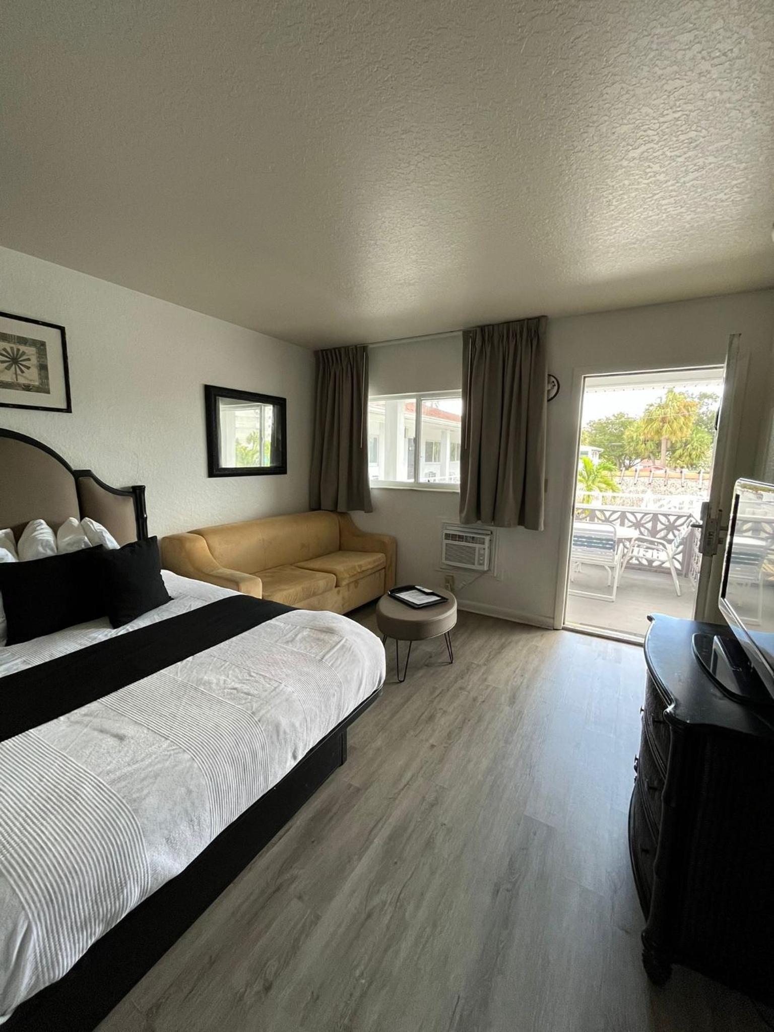 Standard Double Room photo 1
