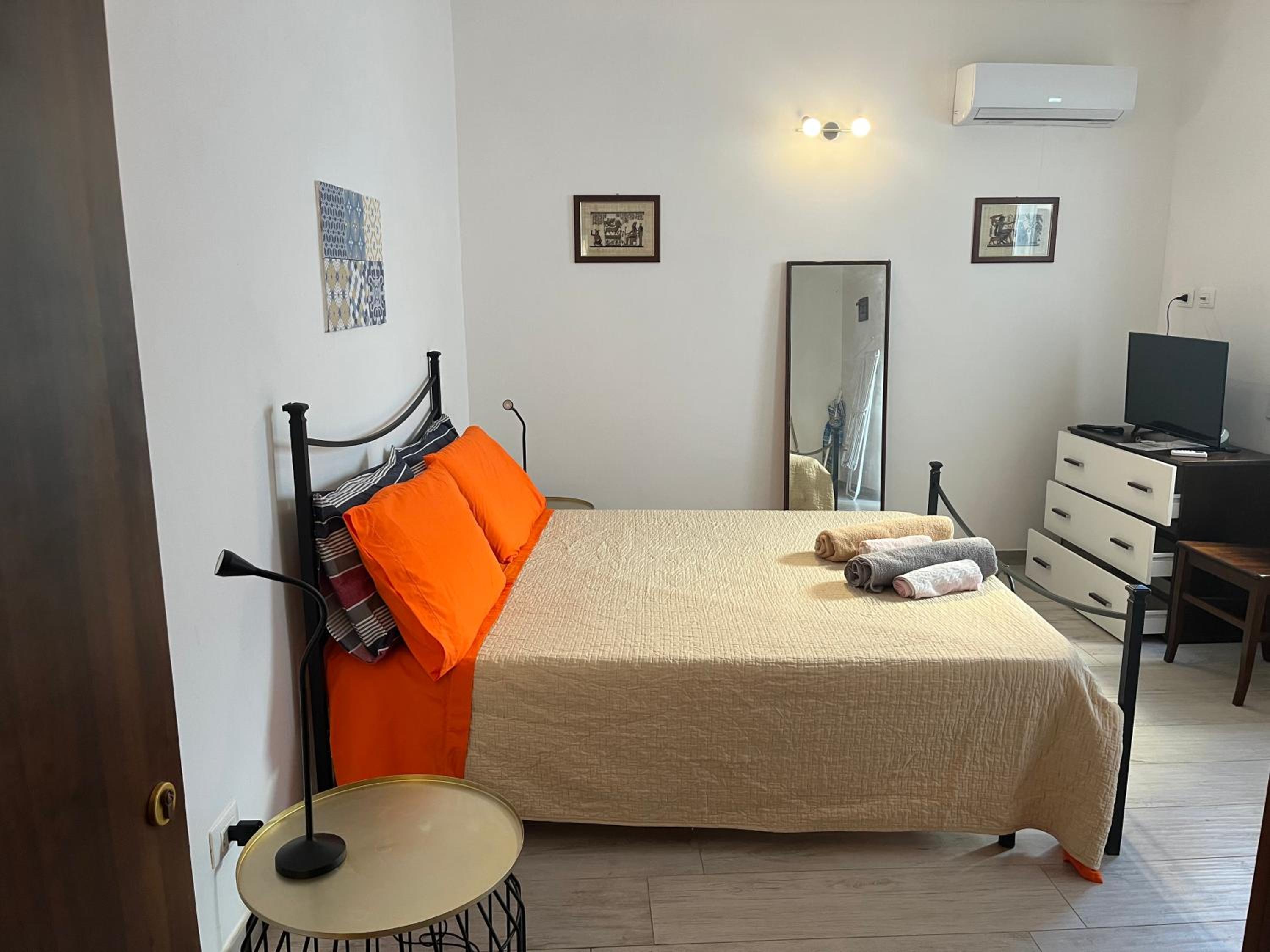 One-Bedroom House