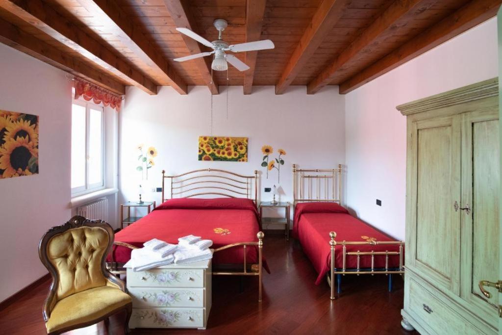 Triple Room with Shared Bathroom photo 1