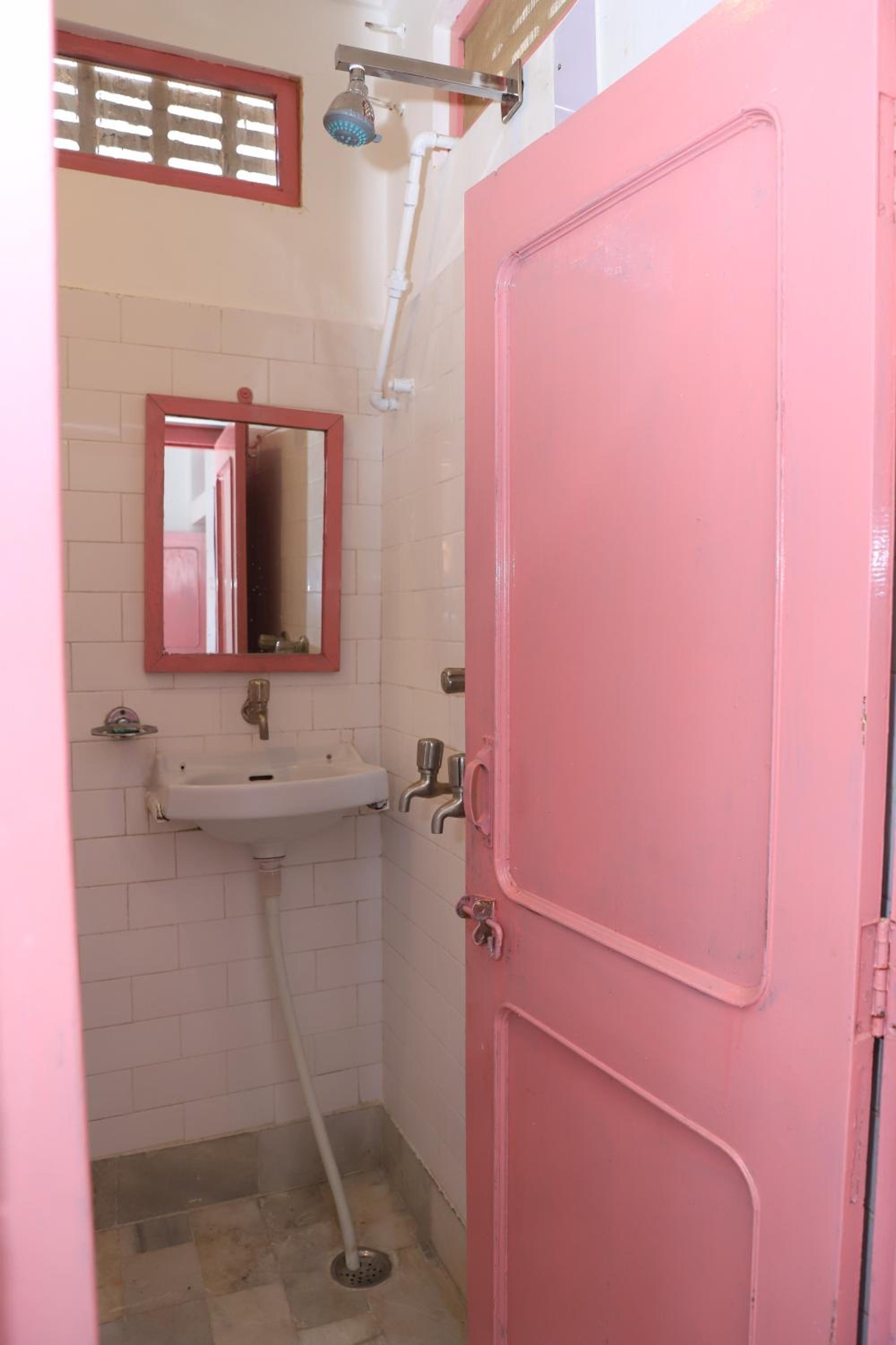 Large Double Room photo 3