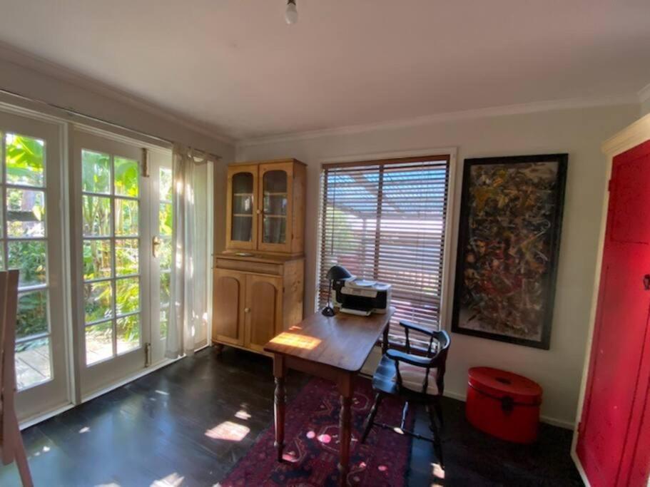 Two-Bedroom House photo 3