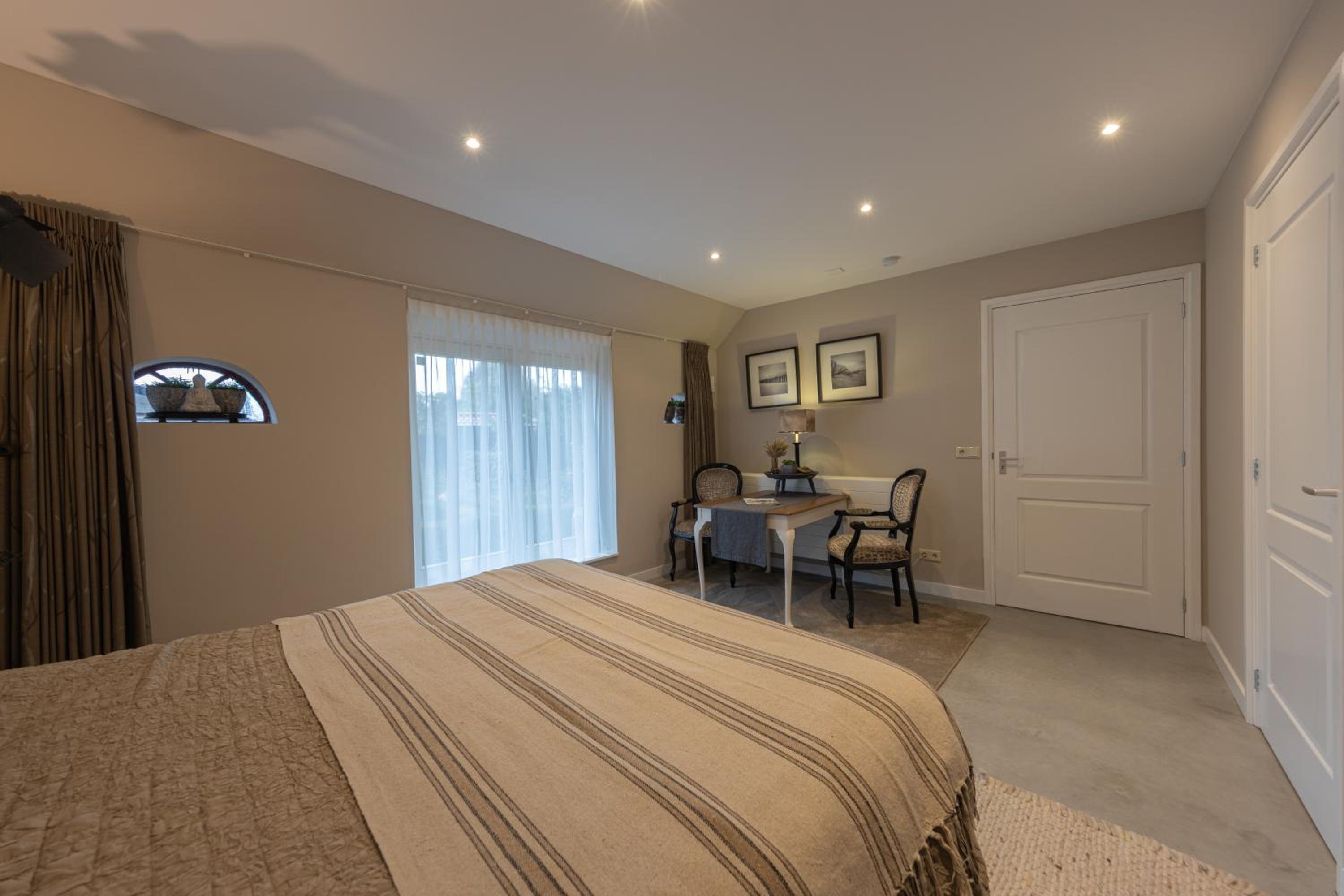 Double Room with Private Bathroom photo 3