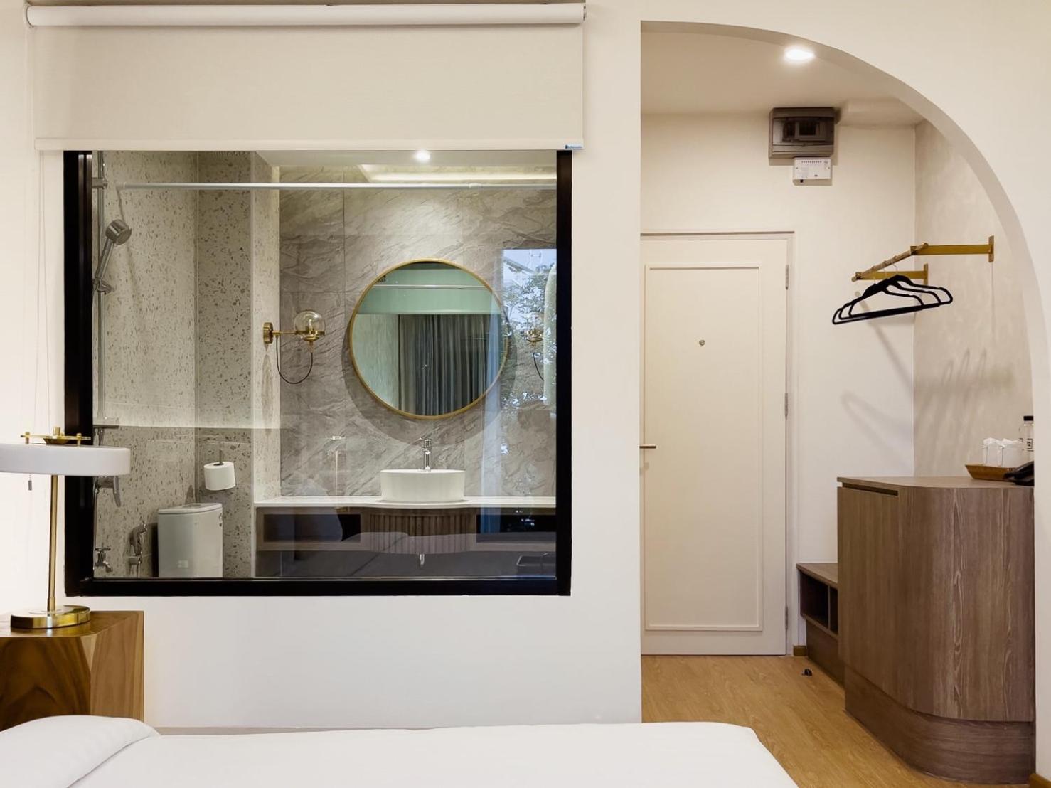 Double Room - Photo 7