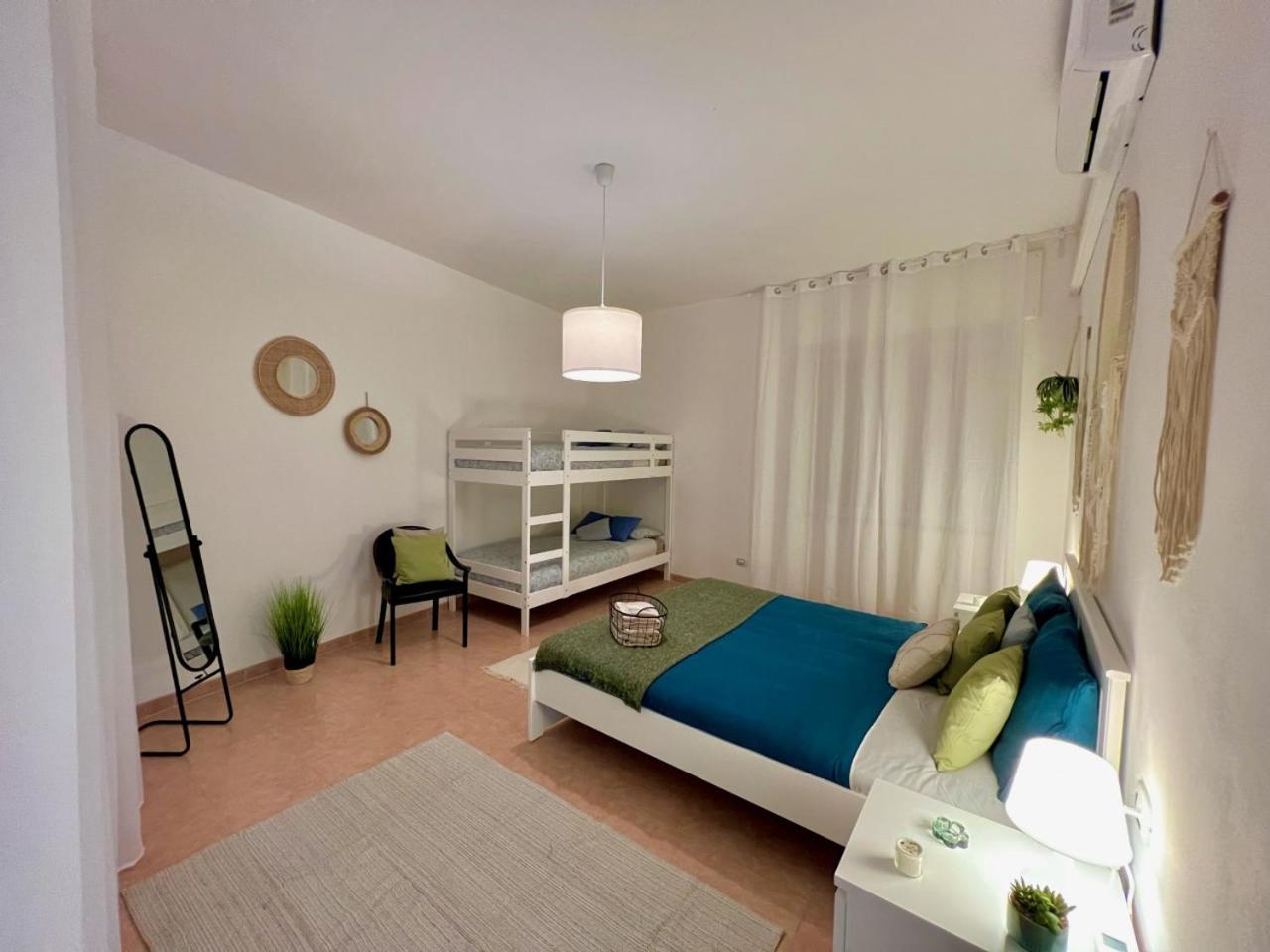 One-Bedroom House photo 3