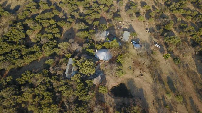 Tent - Photo 2