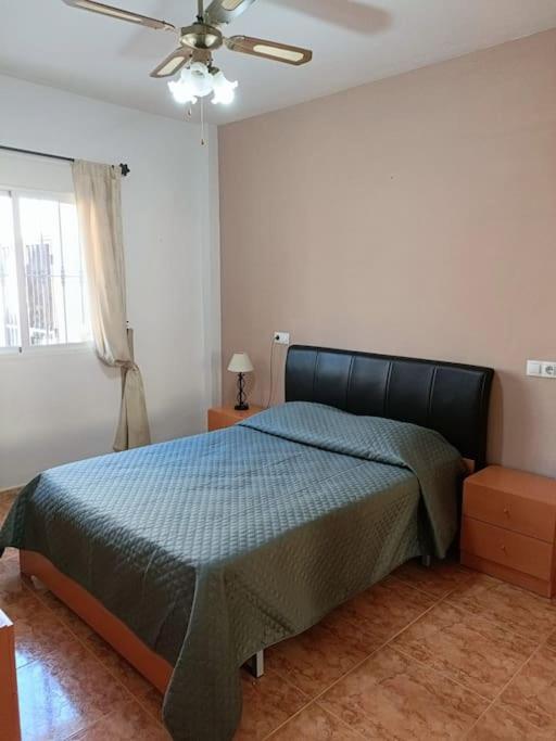 Villa de Tres Habitaciones