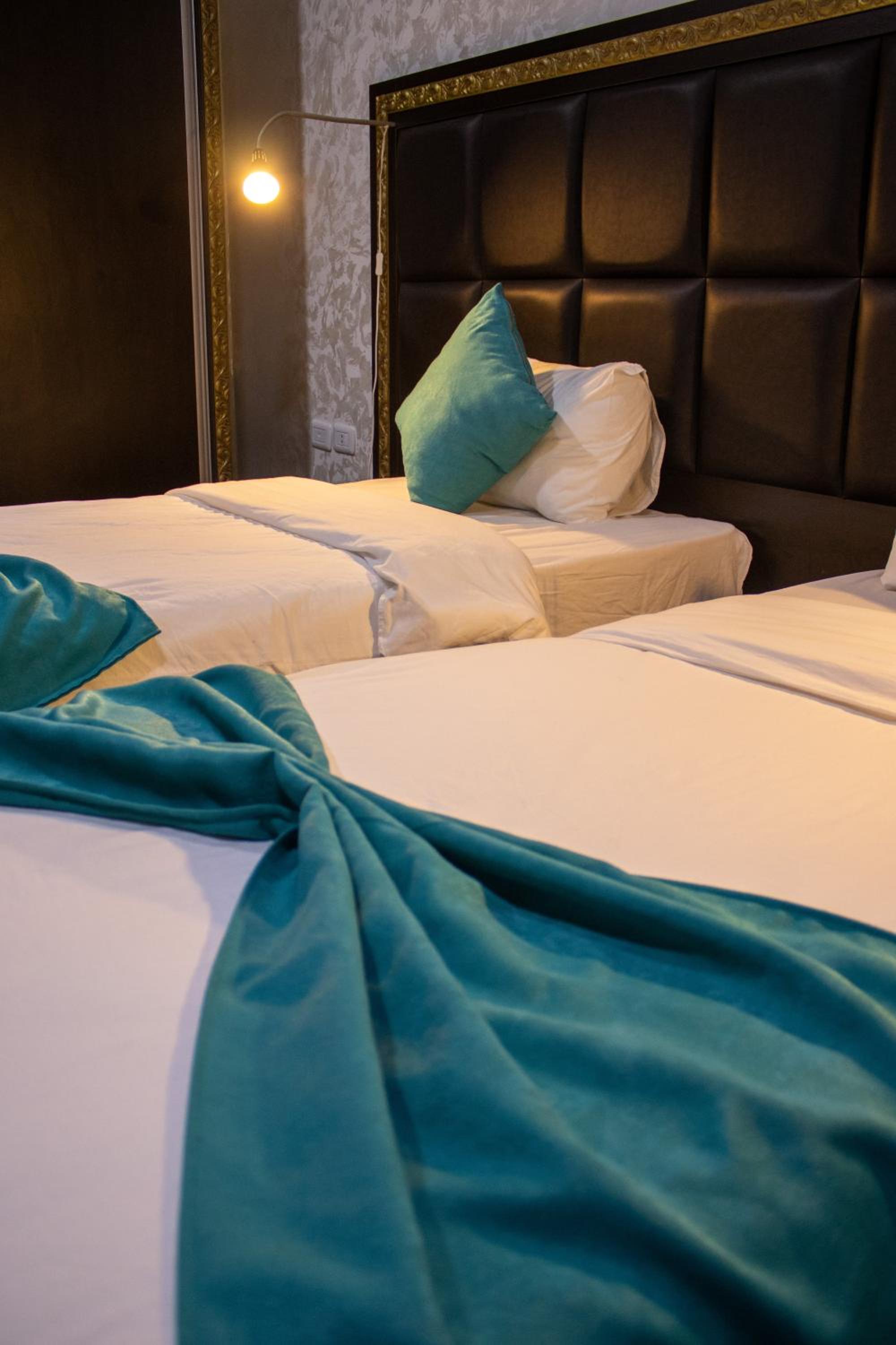 Standard Suite