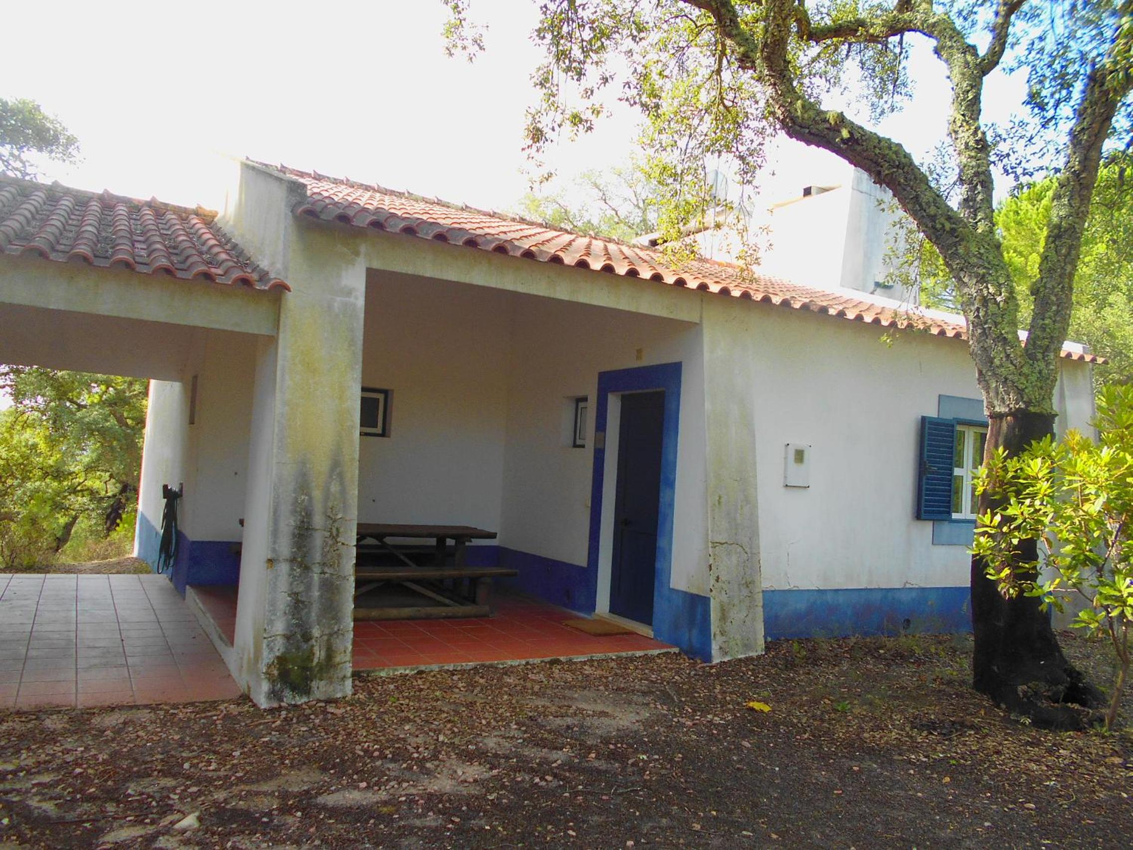 One-Bedroom House photo 2