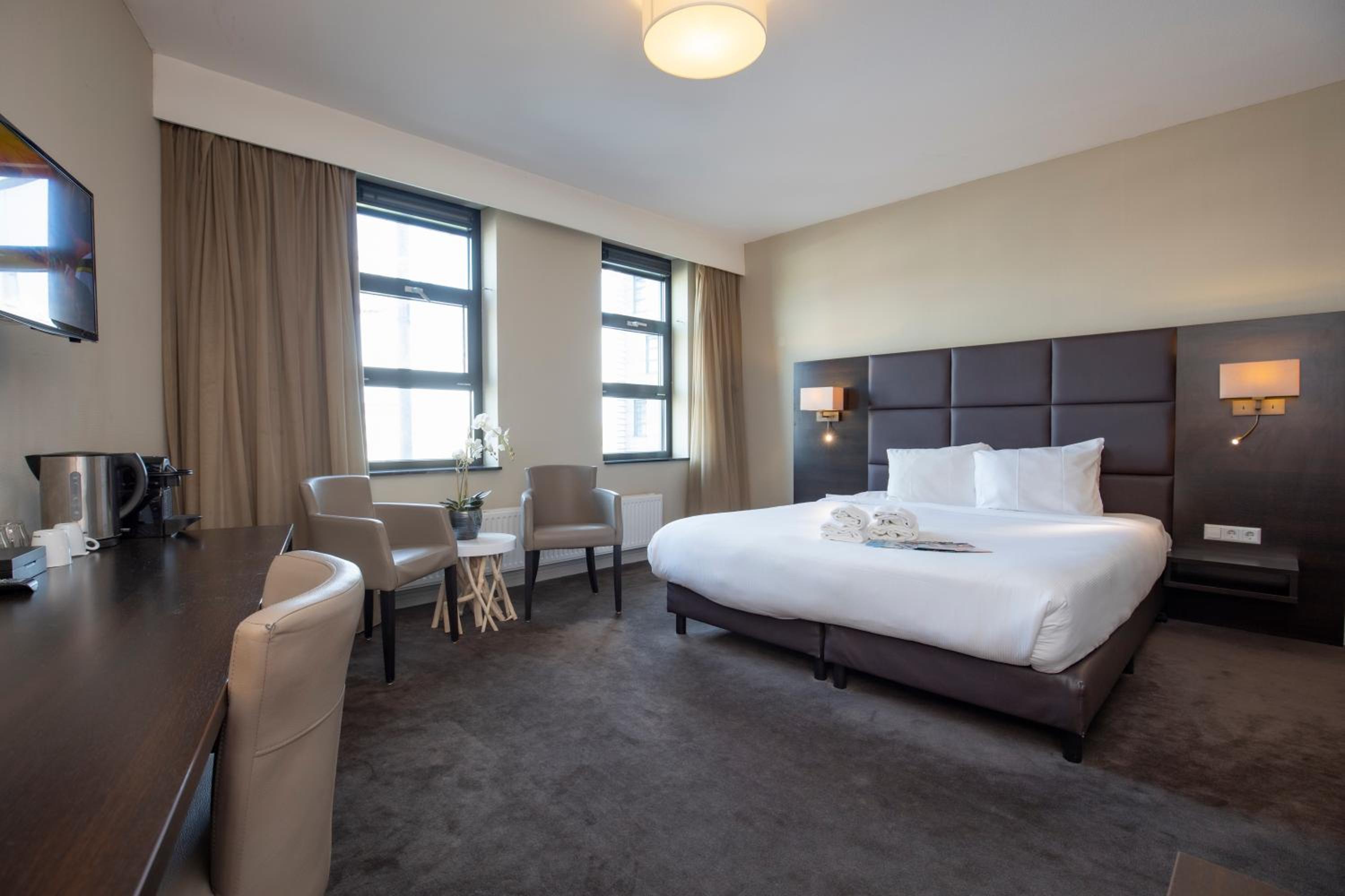 Junior Suite - Photo 1