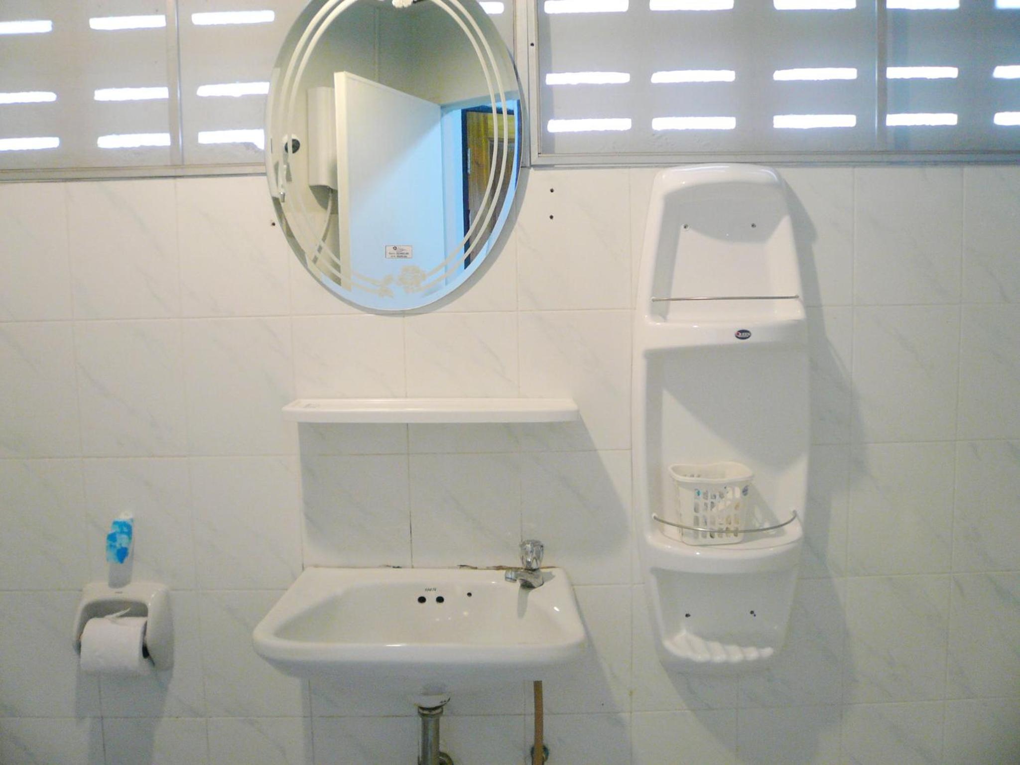 Deluxe Double Room - Photo 7
