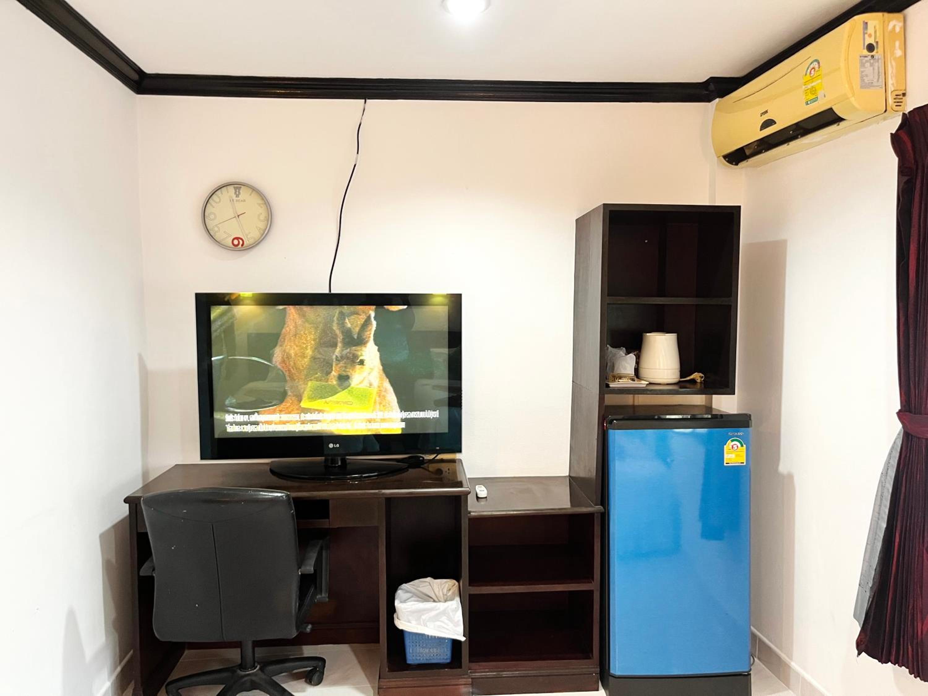 Superior Twin Room - Photo 7