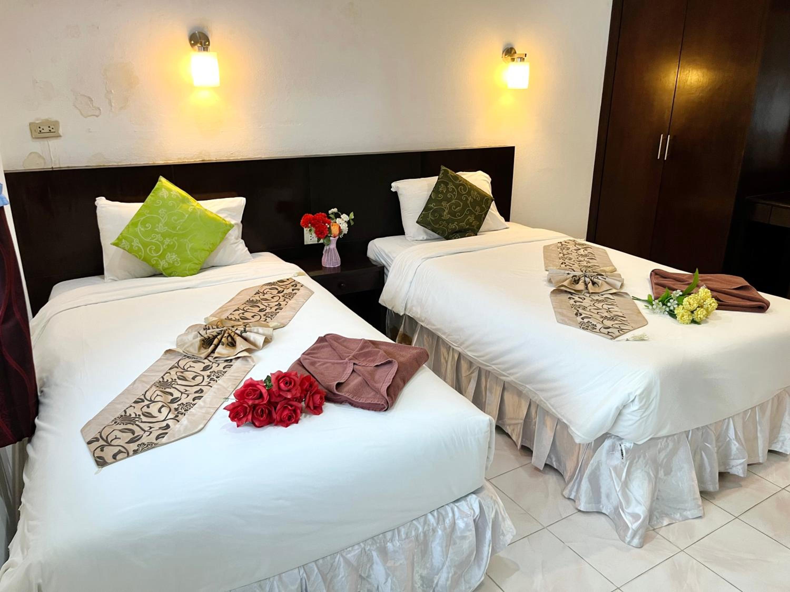 Superior Twin Room - Photo 2