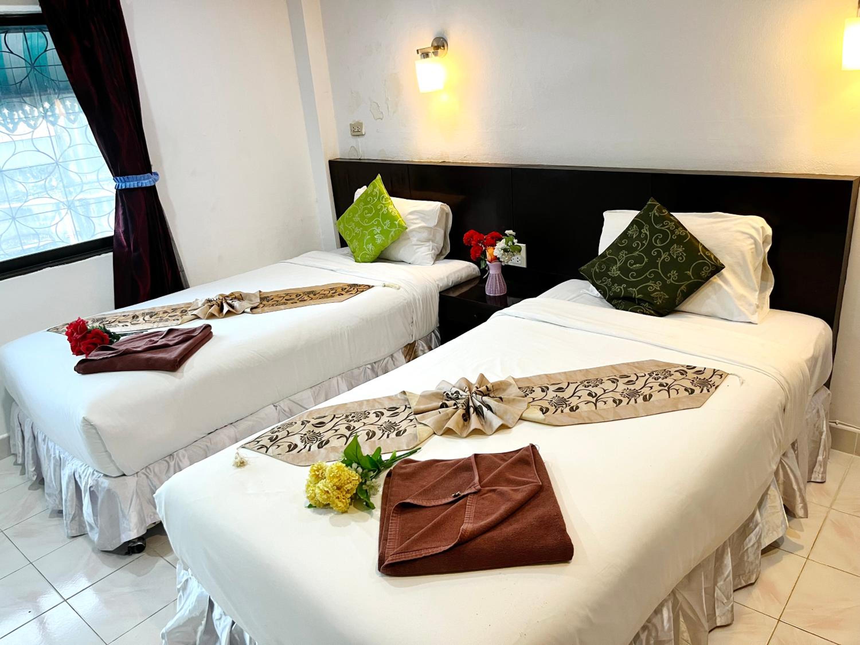 Superior Twin Room - Photo 3