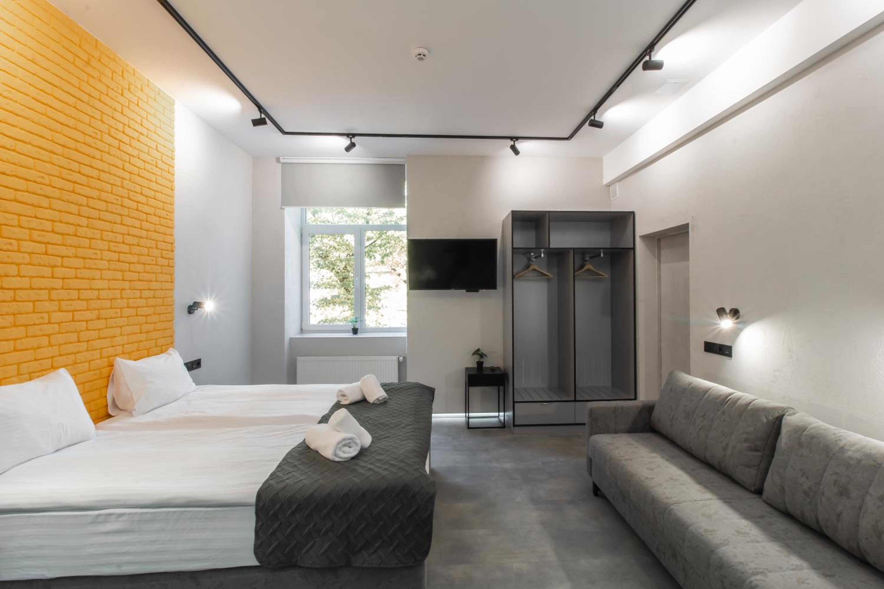 Deluxe Quadruple Room photo 2