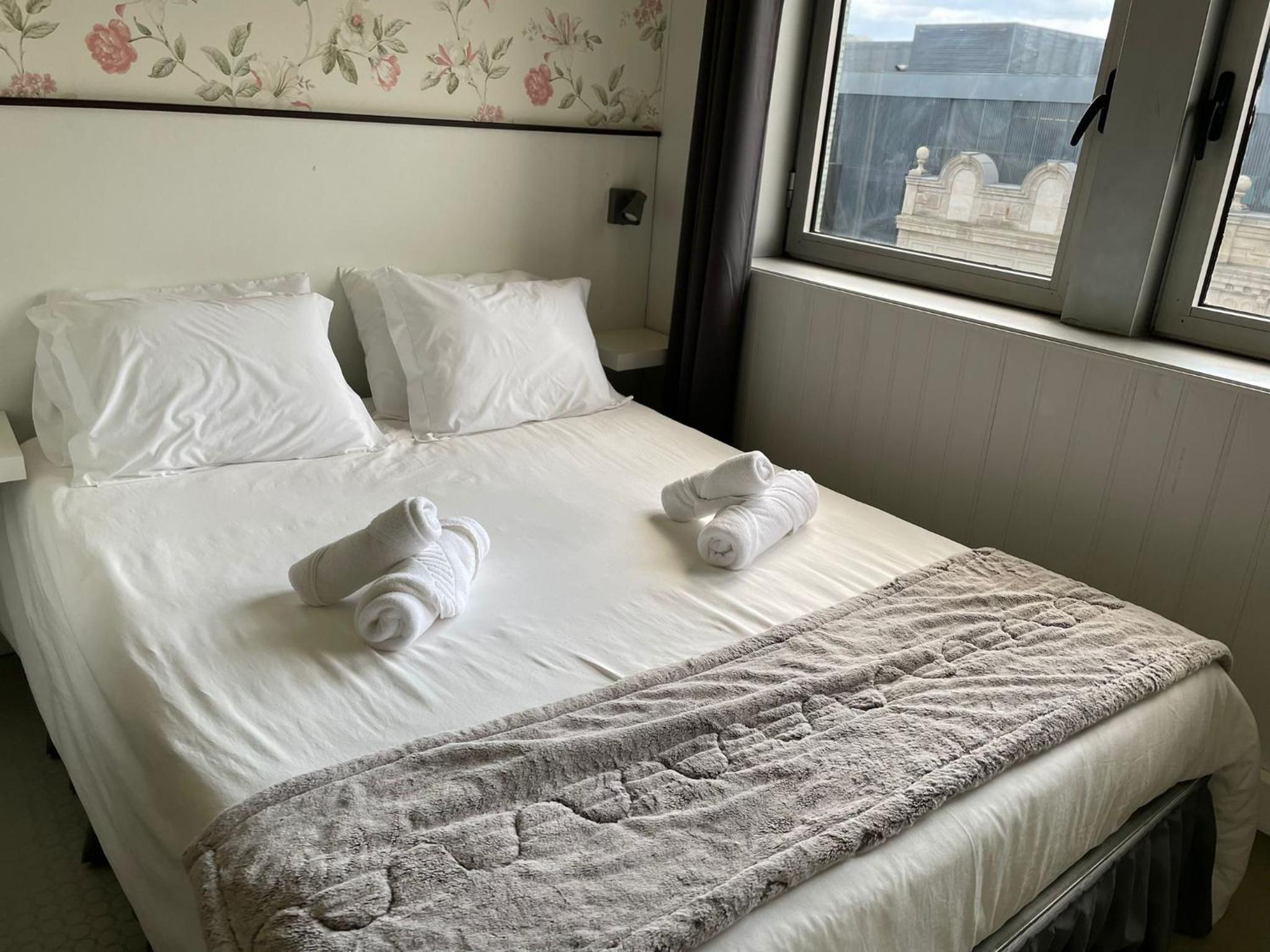 Comfort Triple Room with Shower - Photo 2