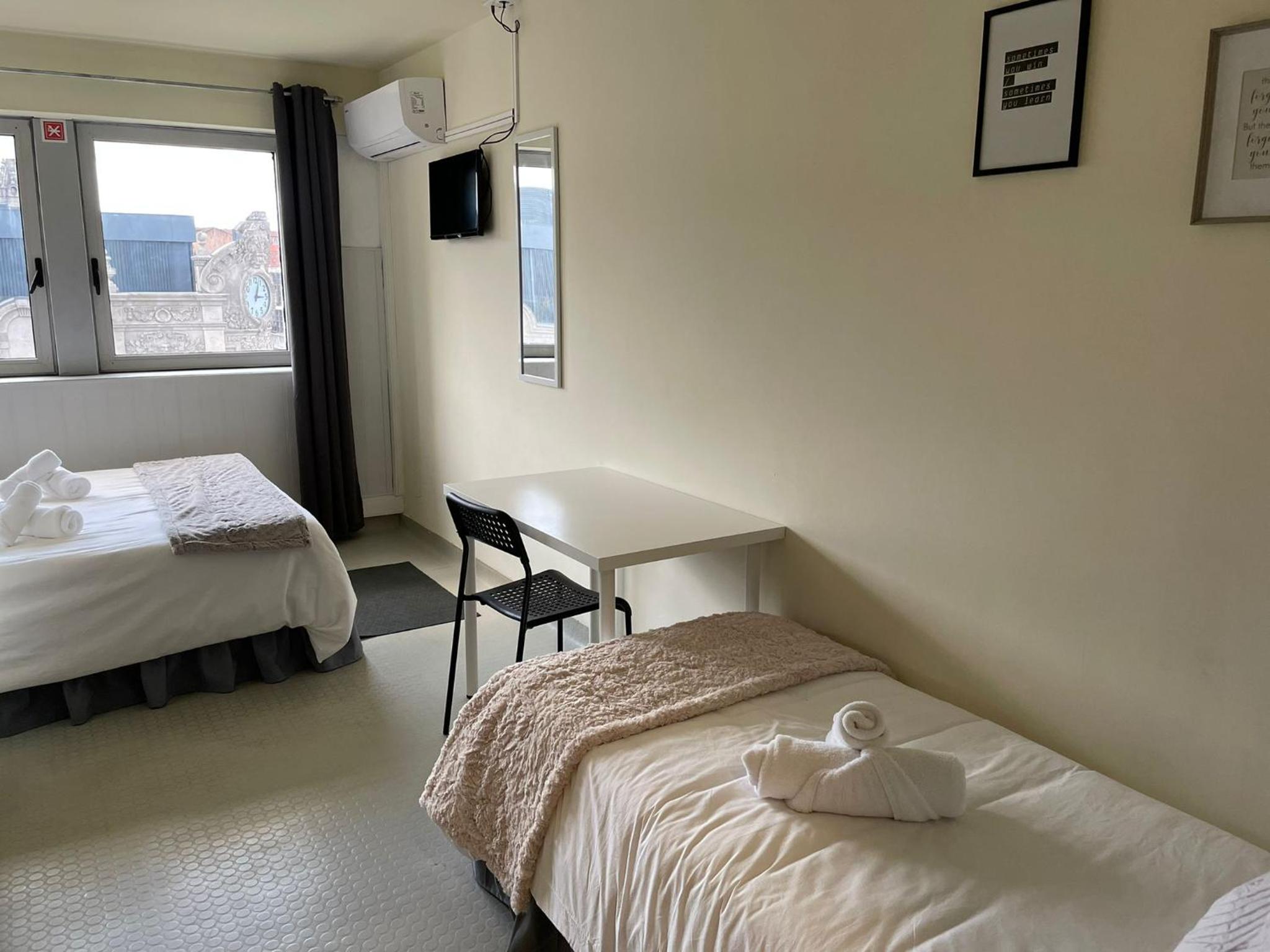 Comfort Triple Room with Shower - Photo 6