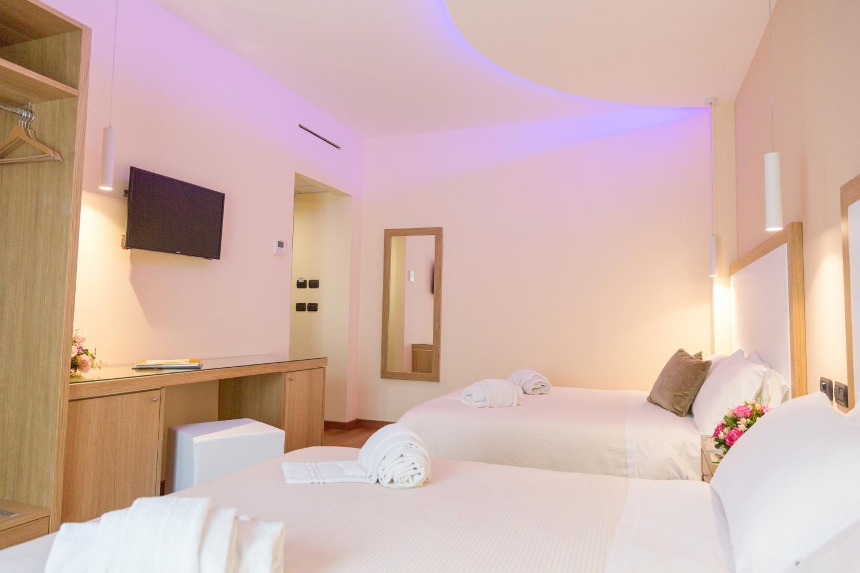 Superior Quadruple Room photo 2