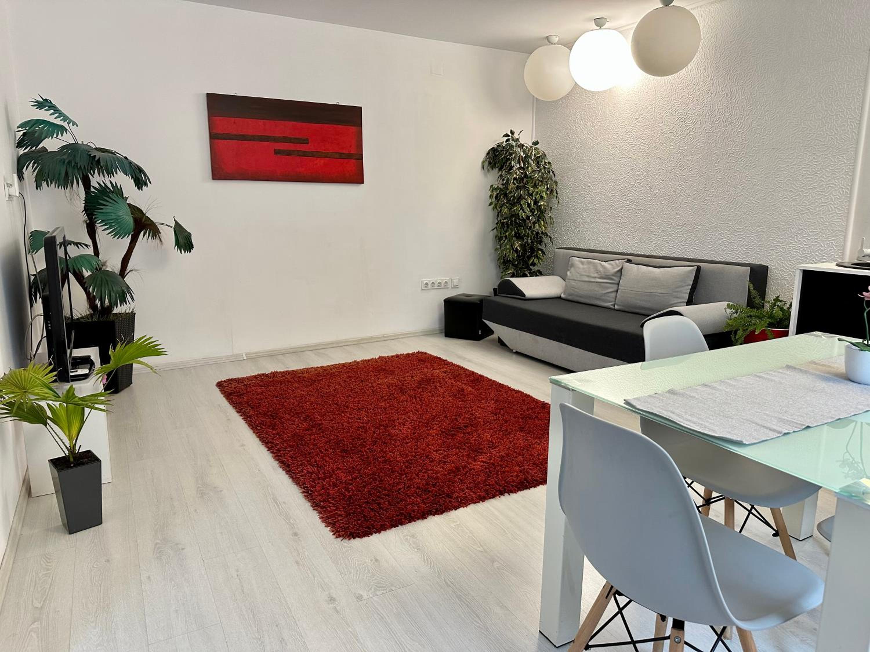 One-Bedroom Apartment - Photo 31