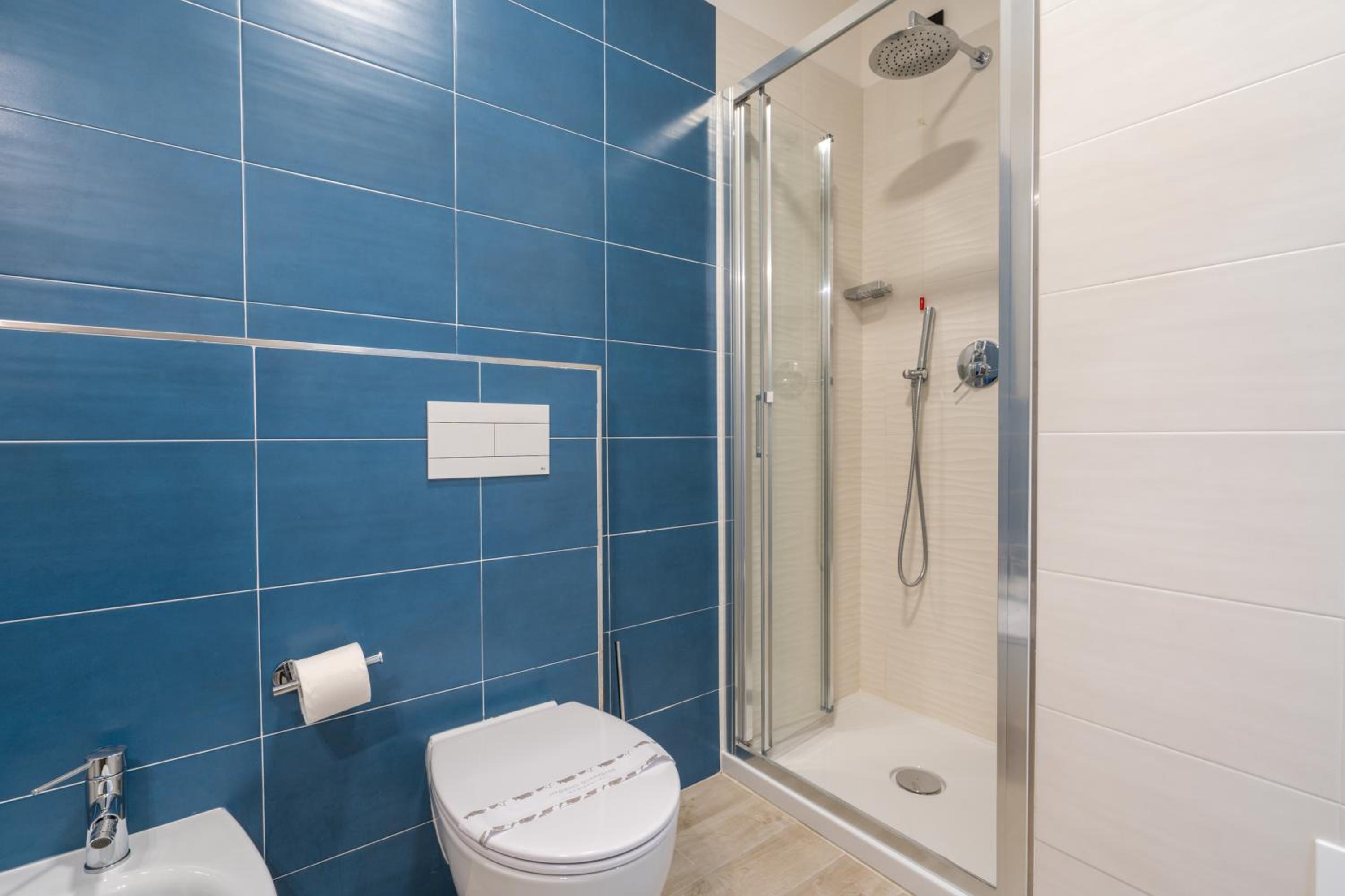 Deluxe Triple Room photo 3