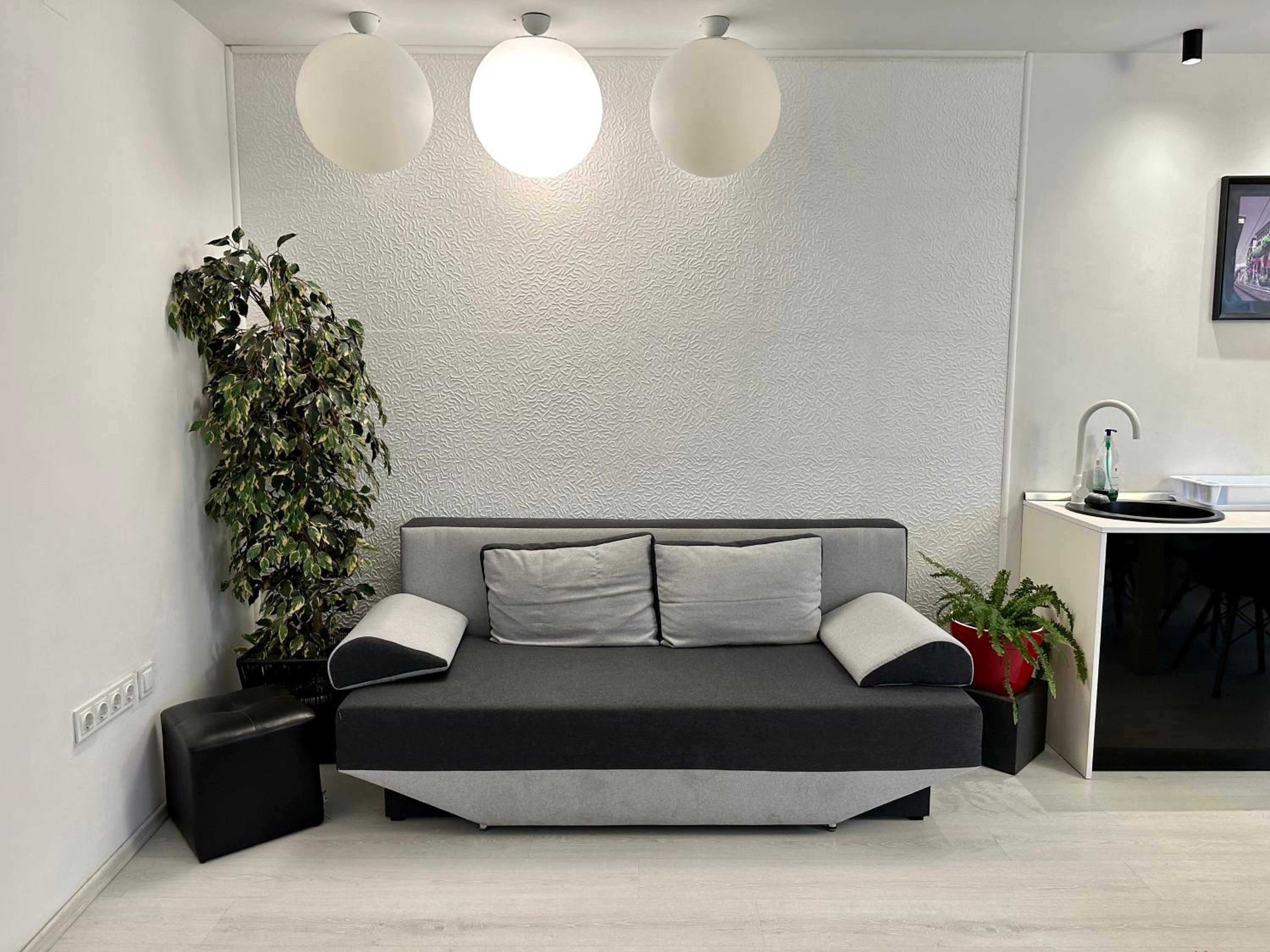 One-Bedroom Apartment - Photo 46