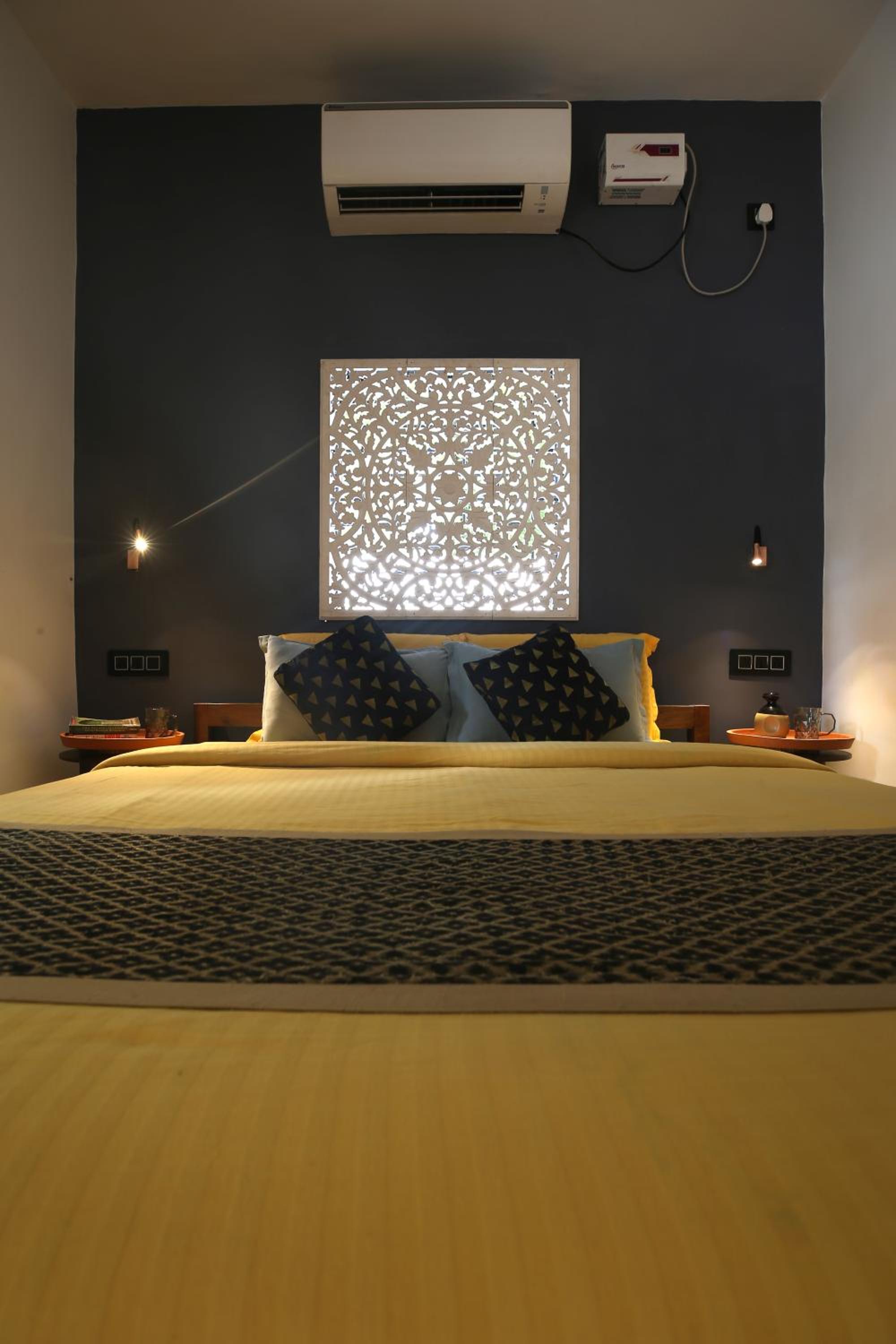 Double Room with Balcony - Photo 22