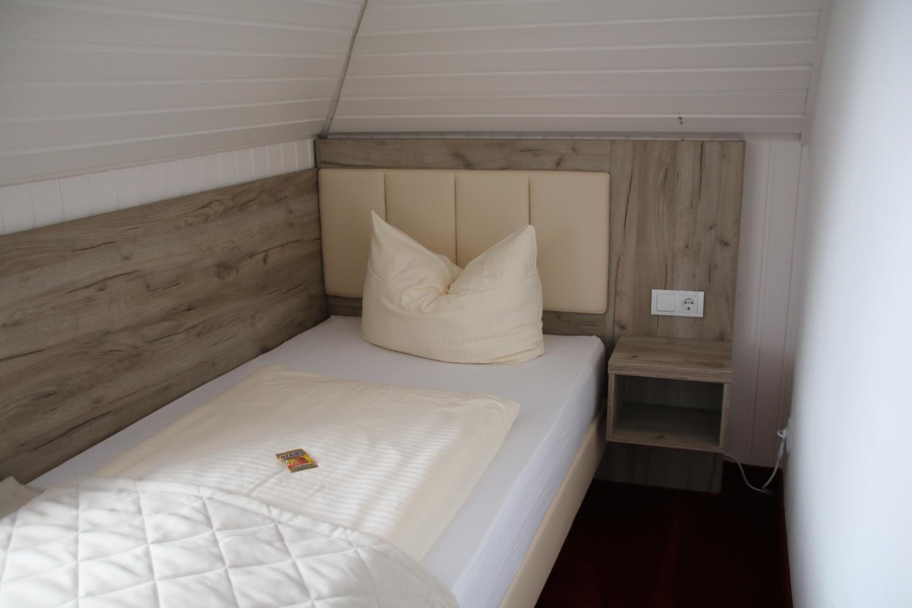 Superior Single Room - Annex Parkvilla