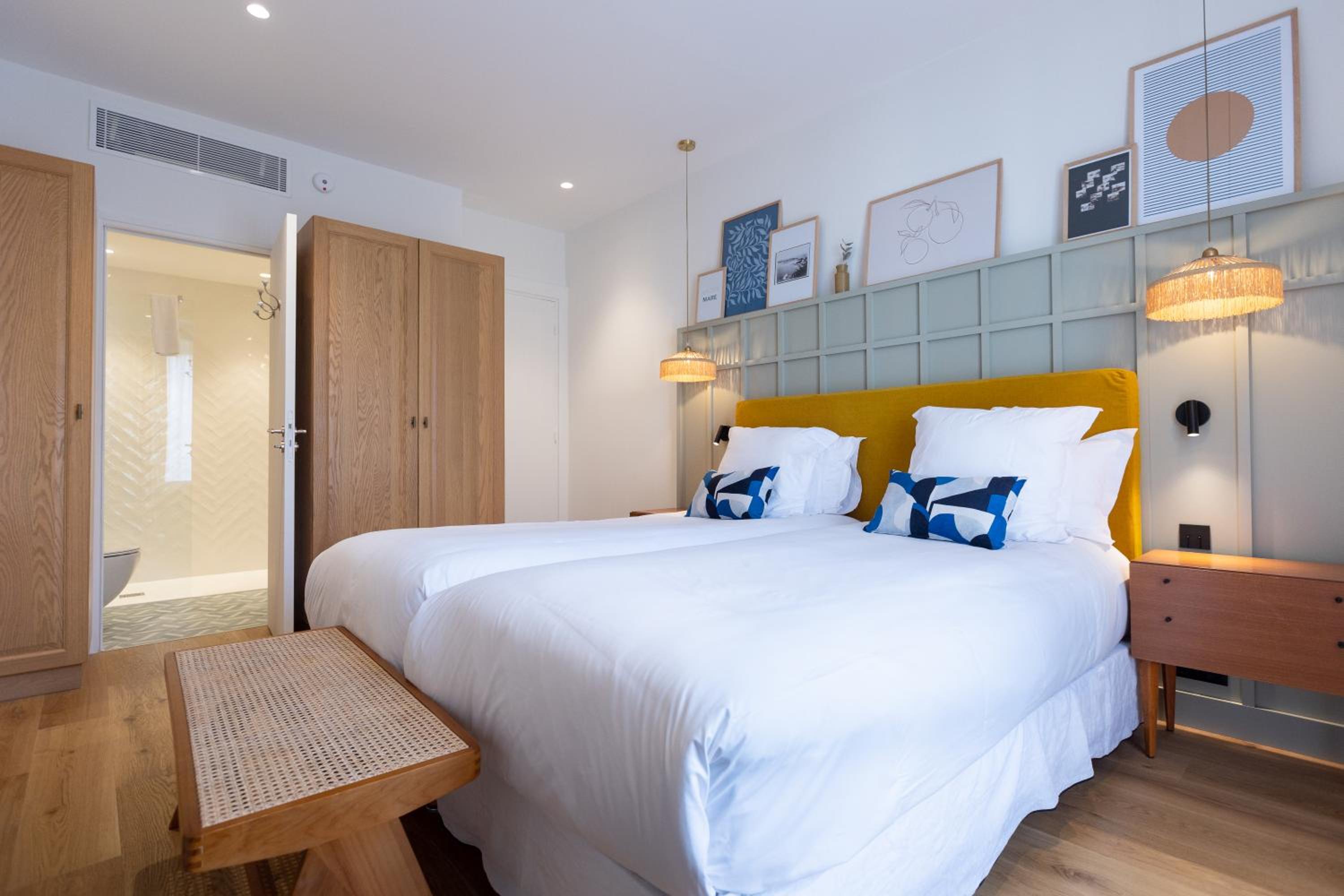 Deluxe Double Room - Photo 5