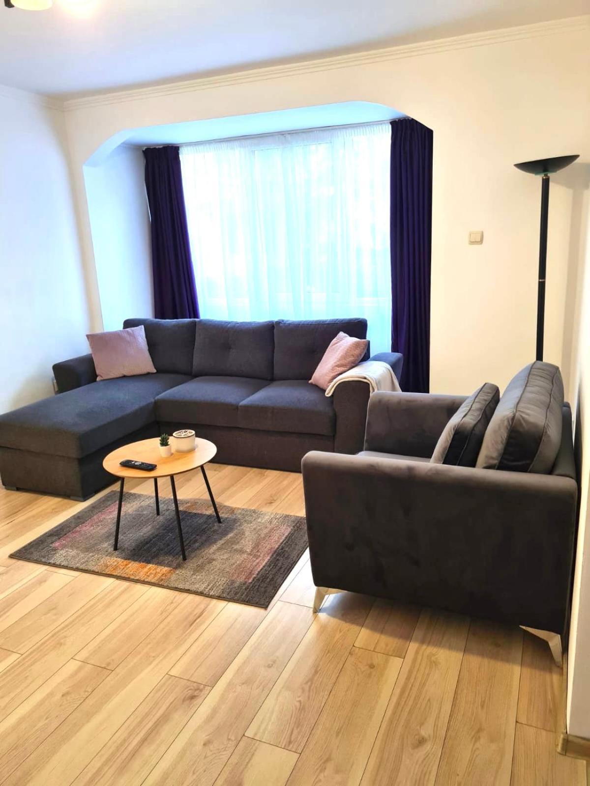 Apartment photo 1