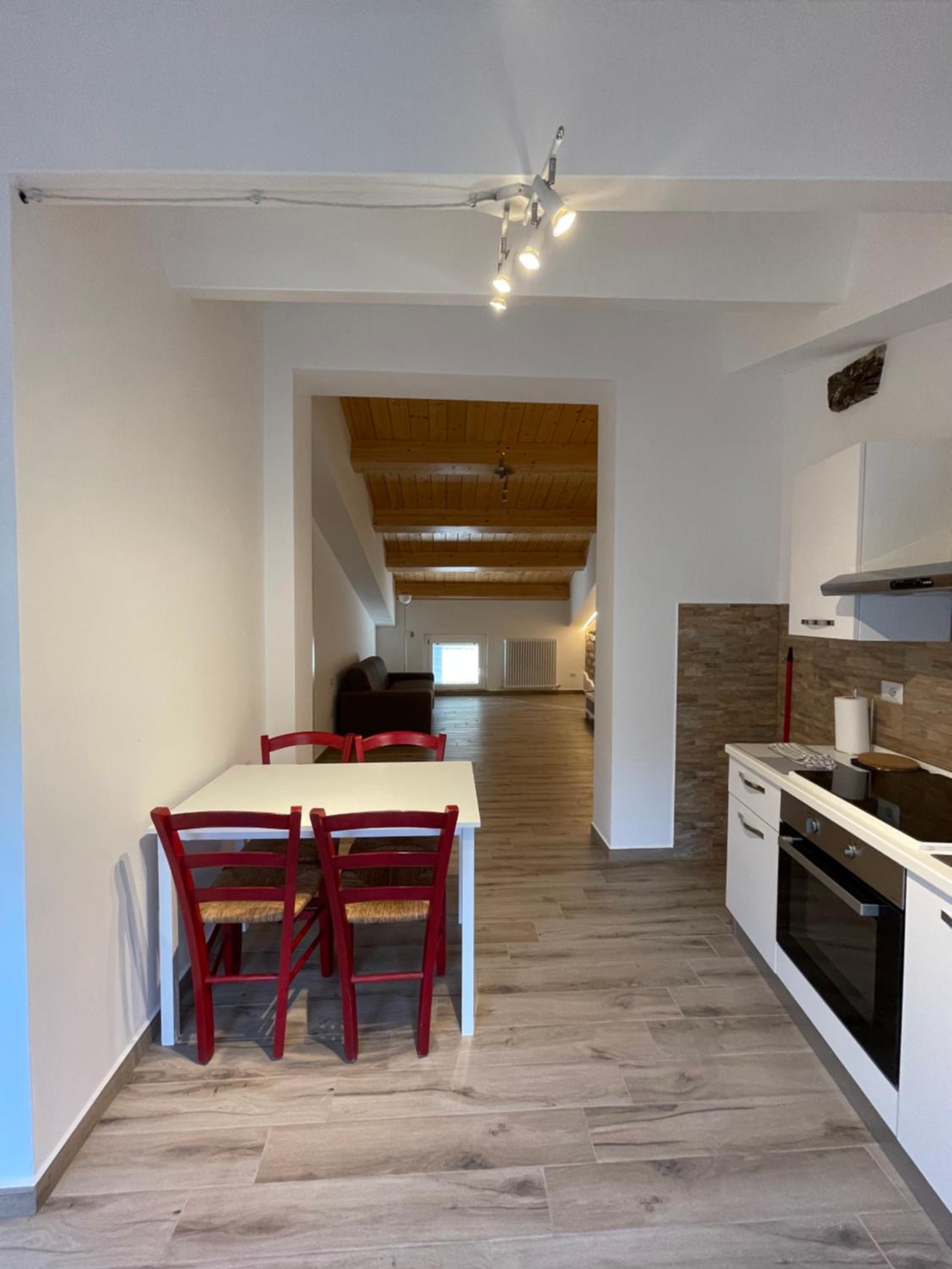 Apartment - Photo 3