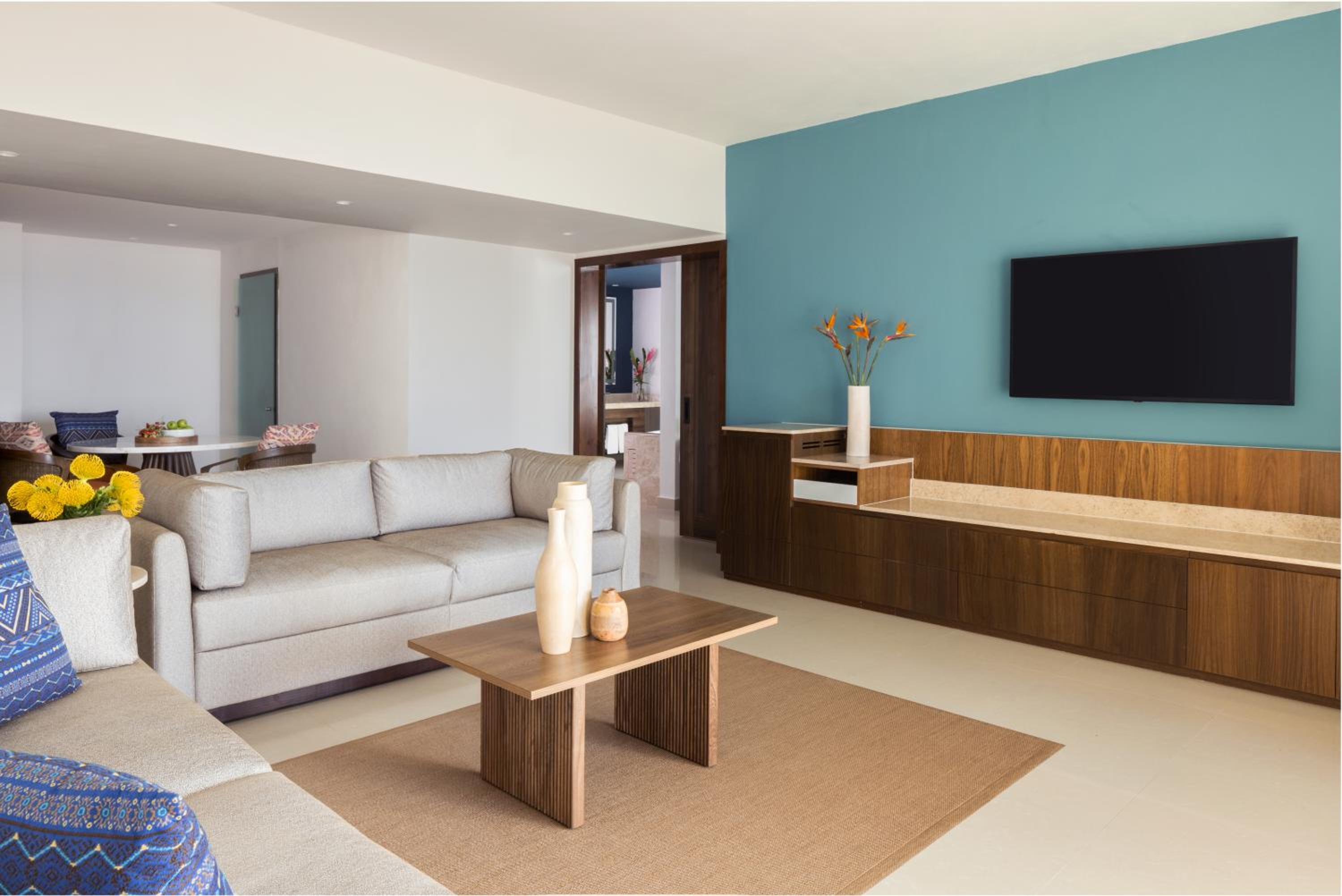Preferred Club Master King Suite - Ocean Front - Photo 6