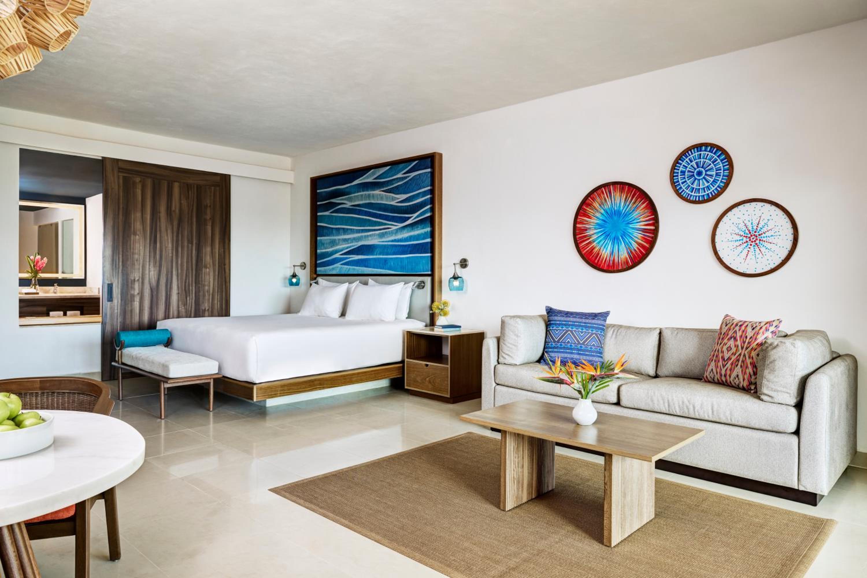 King Junior Suite with Tropical View - Photo 1