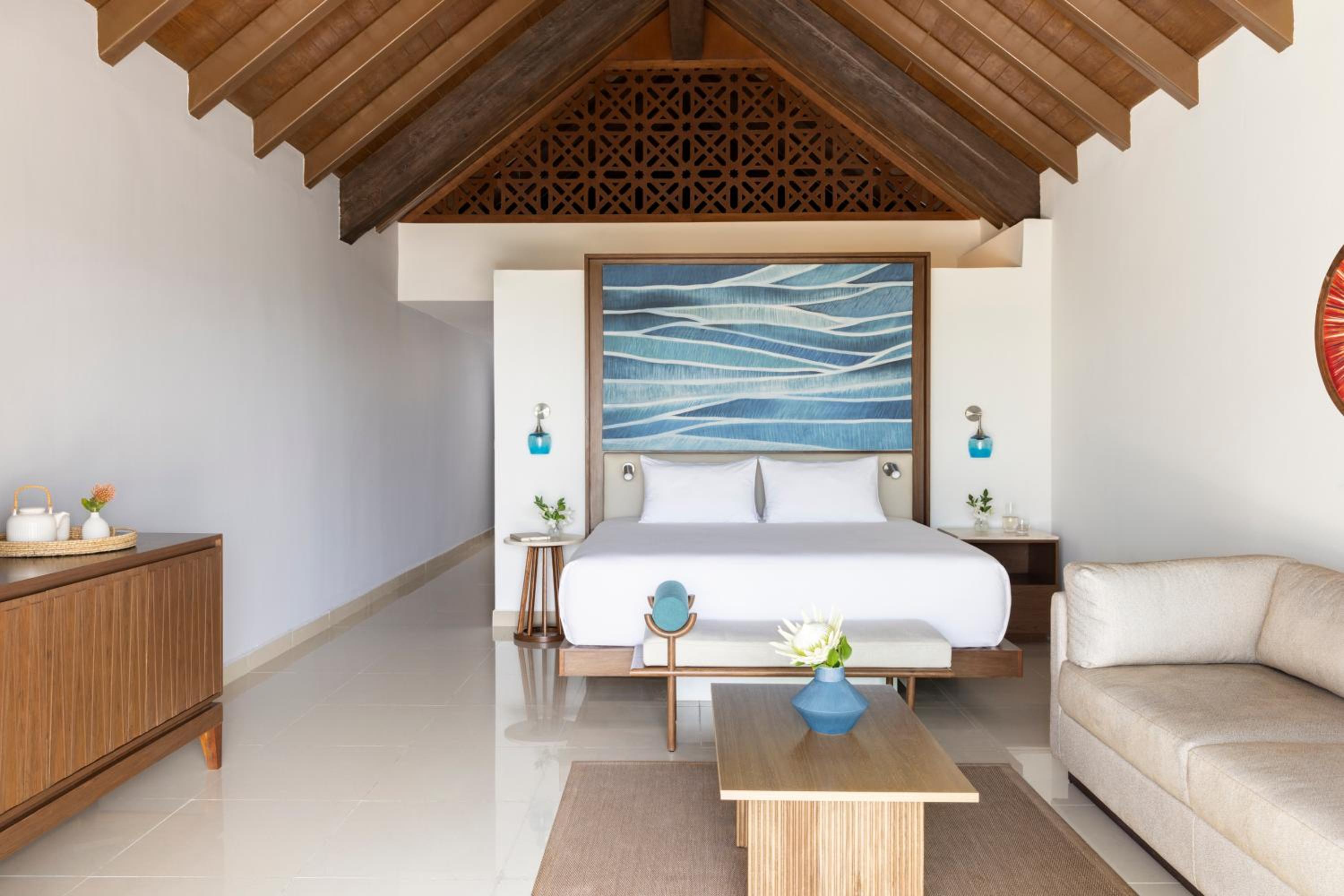 Preferred Club Master King Suite - Ocean Front - Photo 3