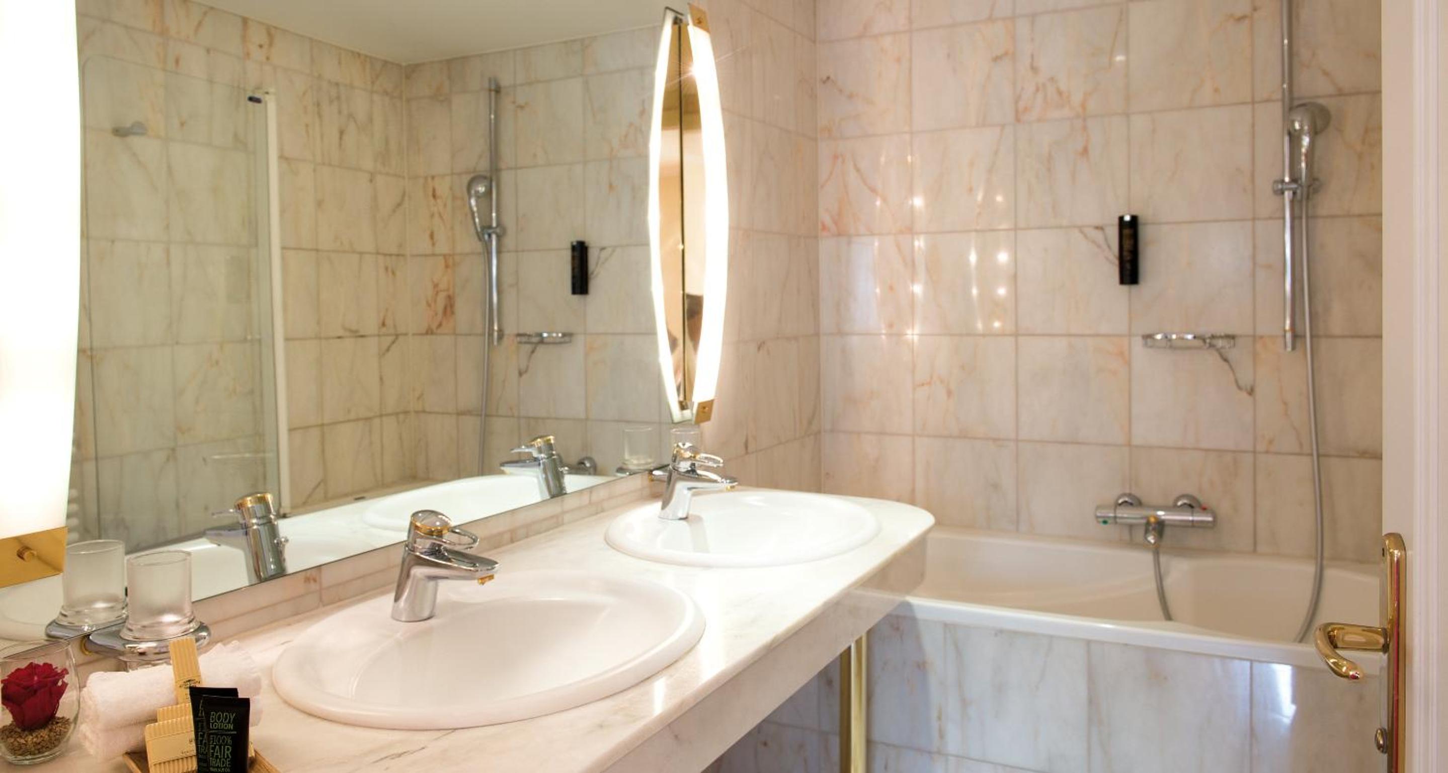Junior Suite - Photo 7