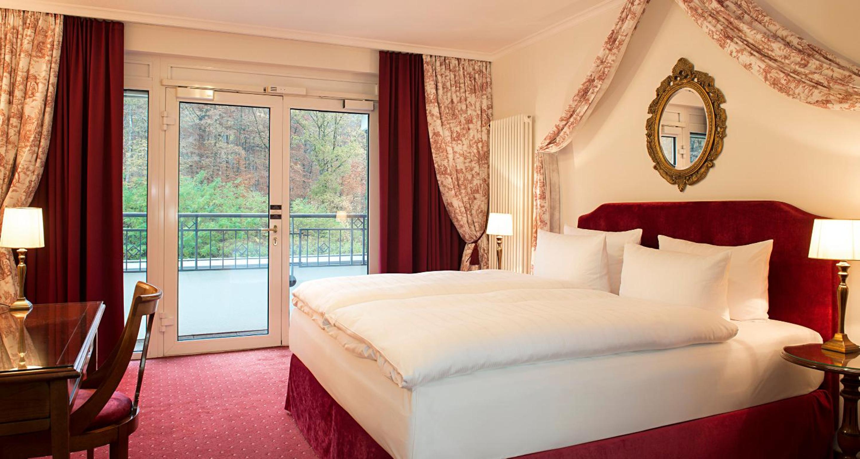 Deluxe Double Room - Photo 1