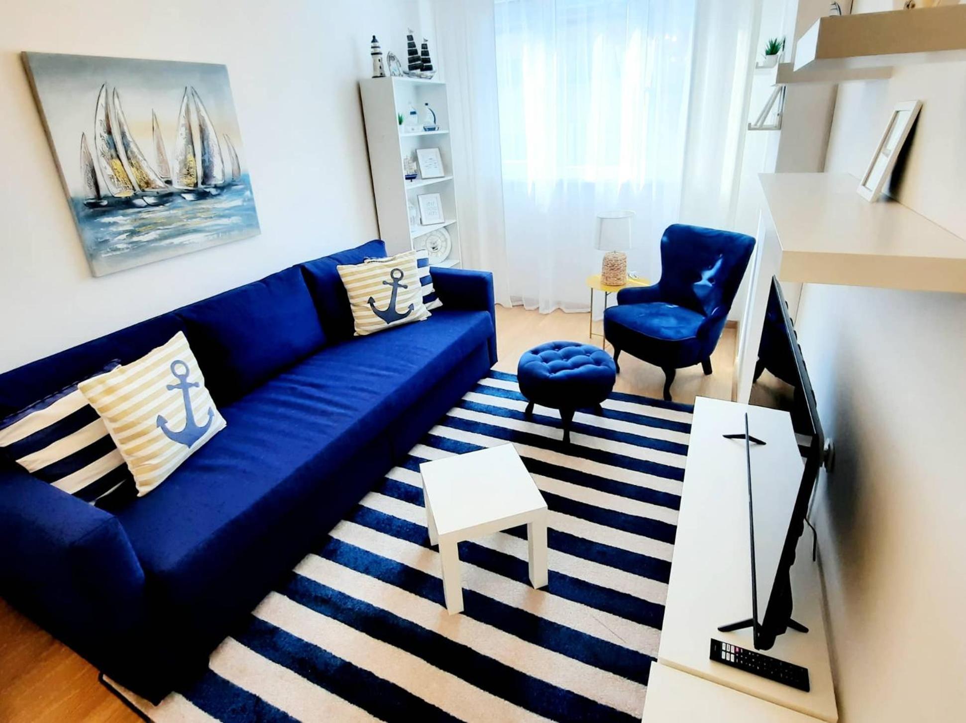 Apartment with Terrace photo 1