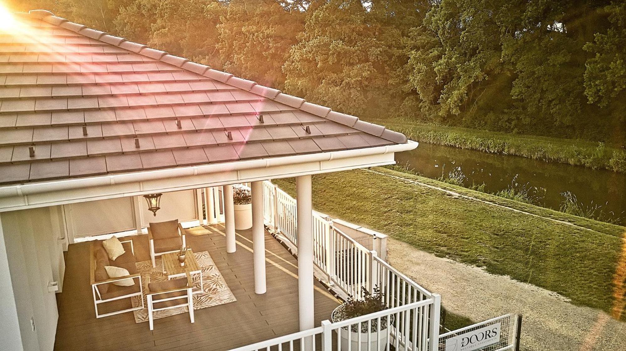 Suite with River View - Photo 43