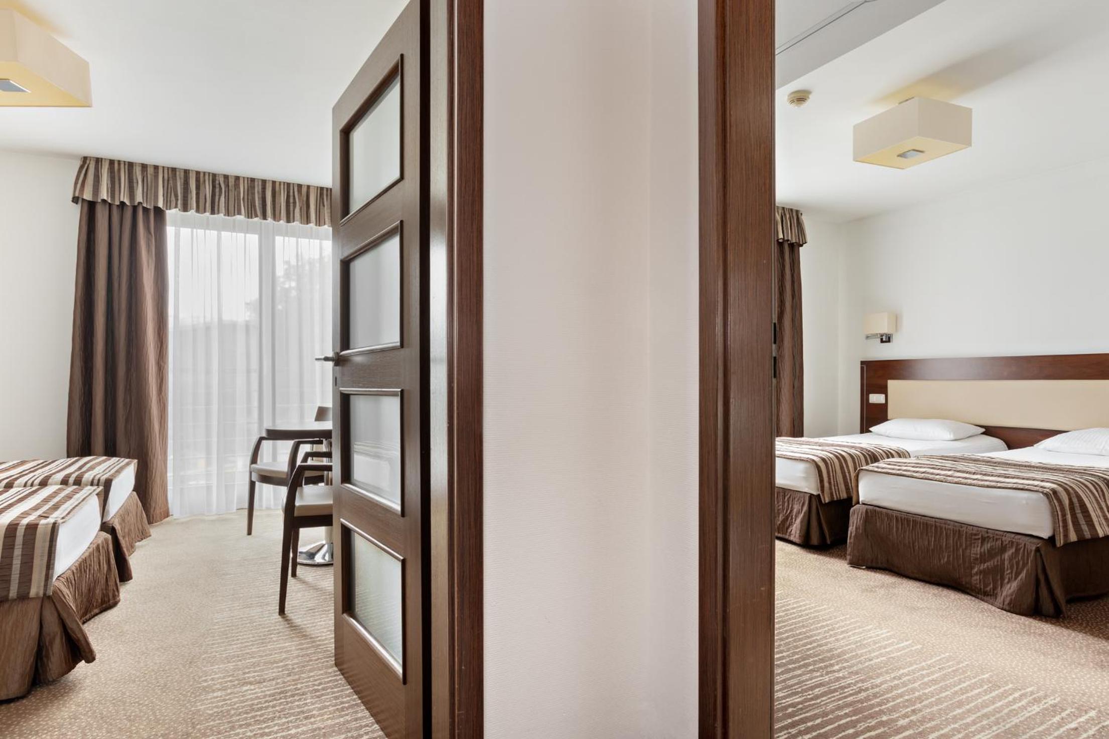 Standard Plus Family Room