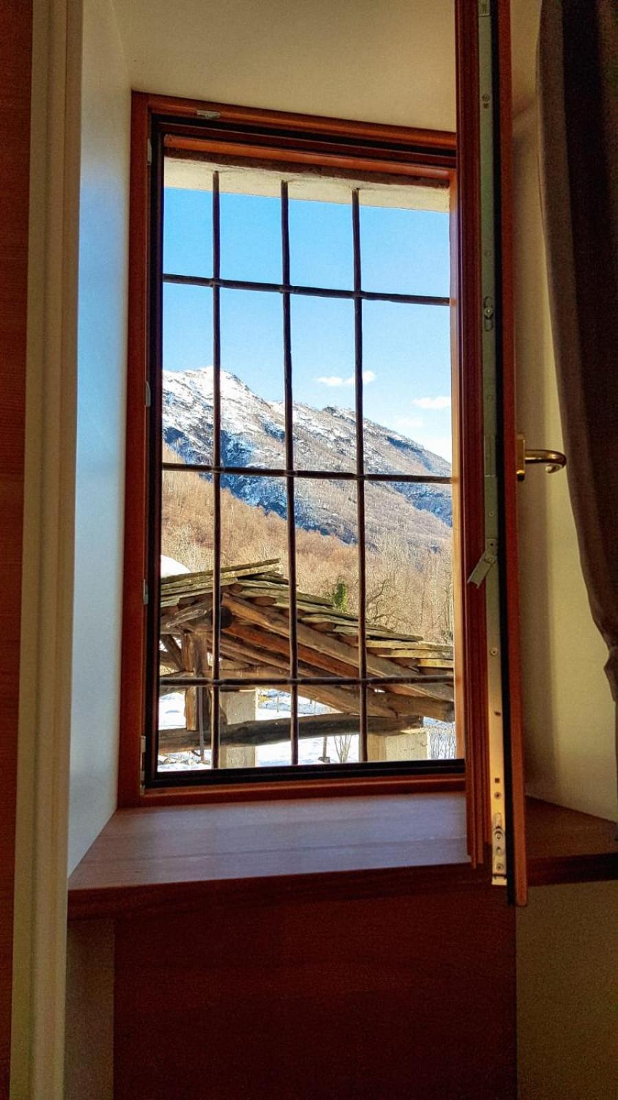 Apartment with Mountain View - Photo 5