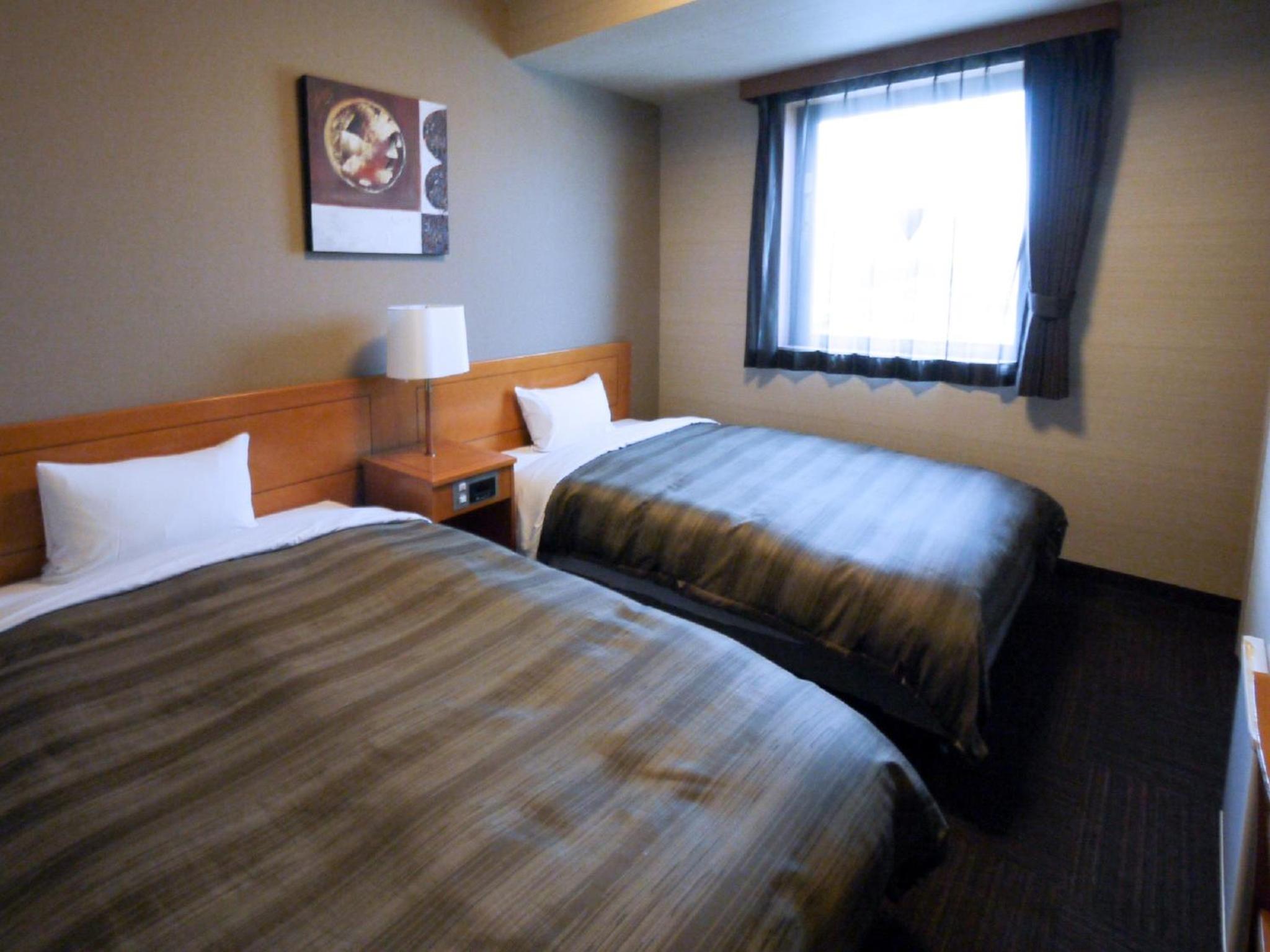 Twin Room - Smoking - Heated Tobacco Only