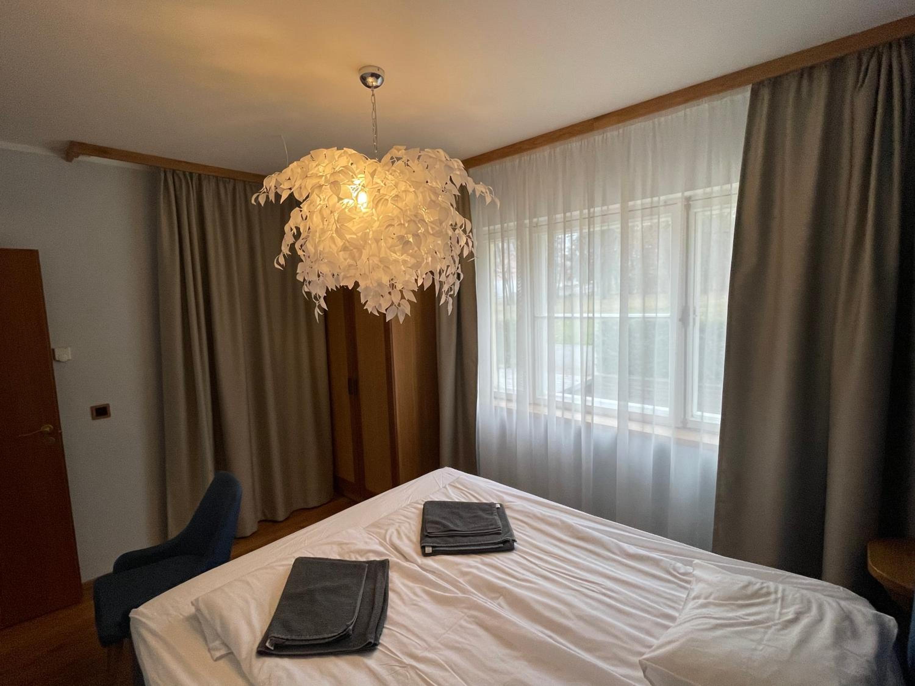 Apartment - Photo 9