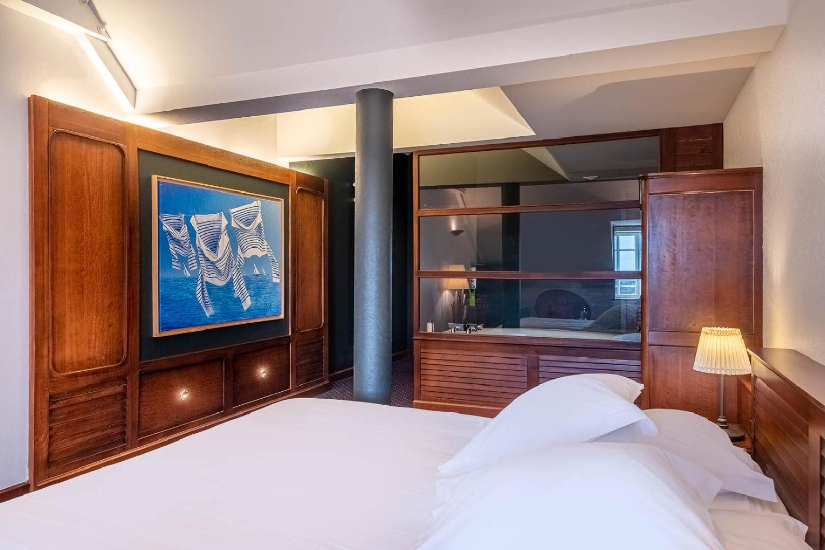 Superior Double Room with Lighthouse Side photo 1
