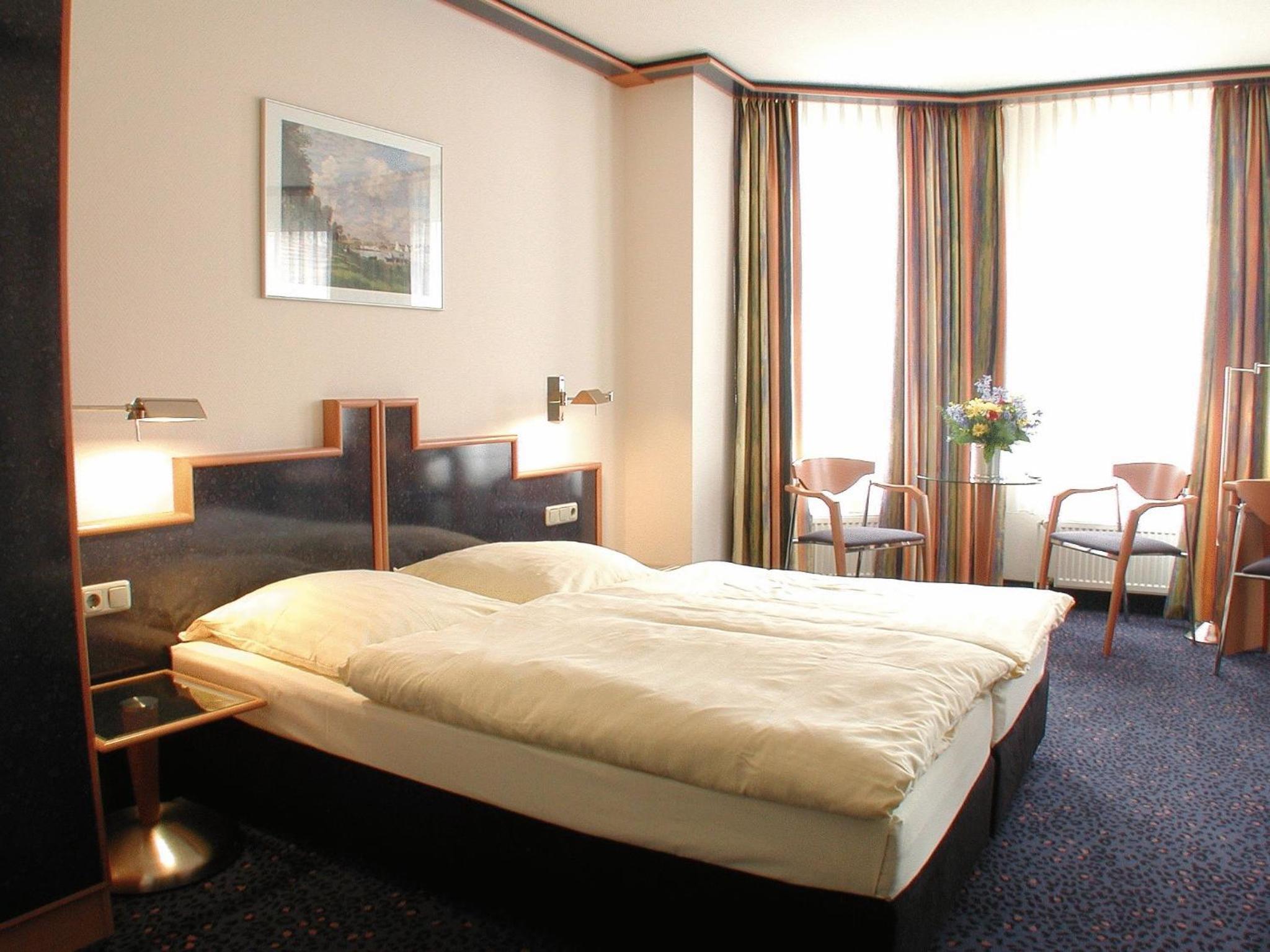 Double or Twin Room - Photo 1