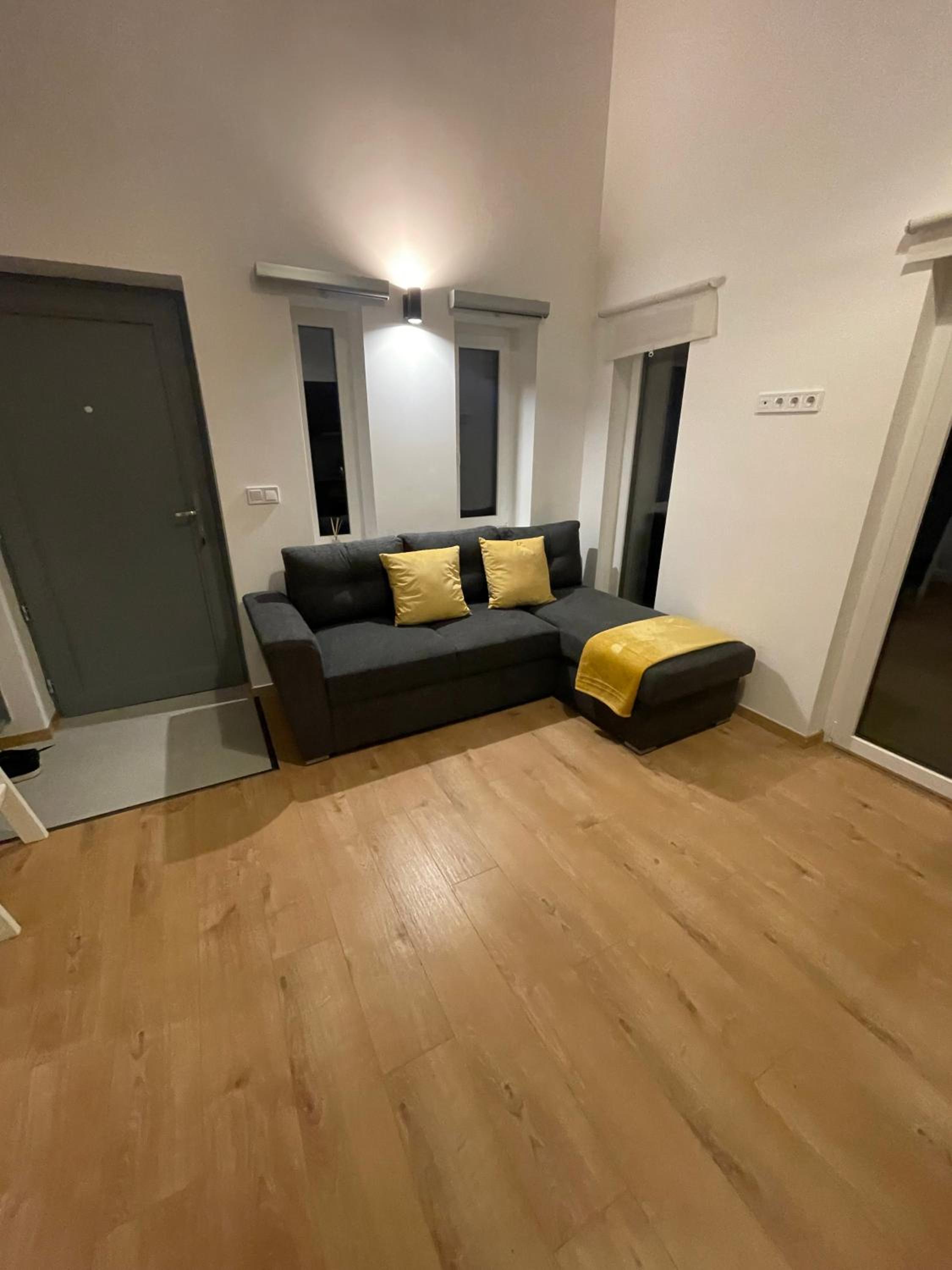 Duplex Apartment - Photo 16