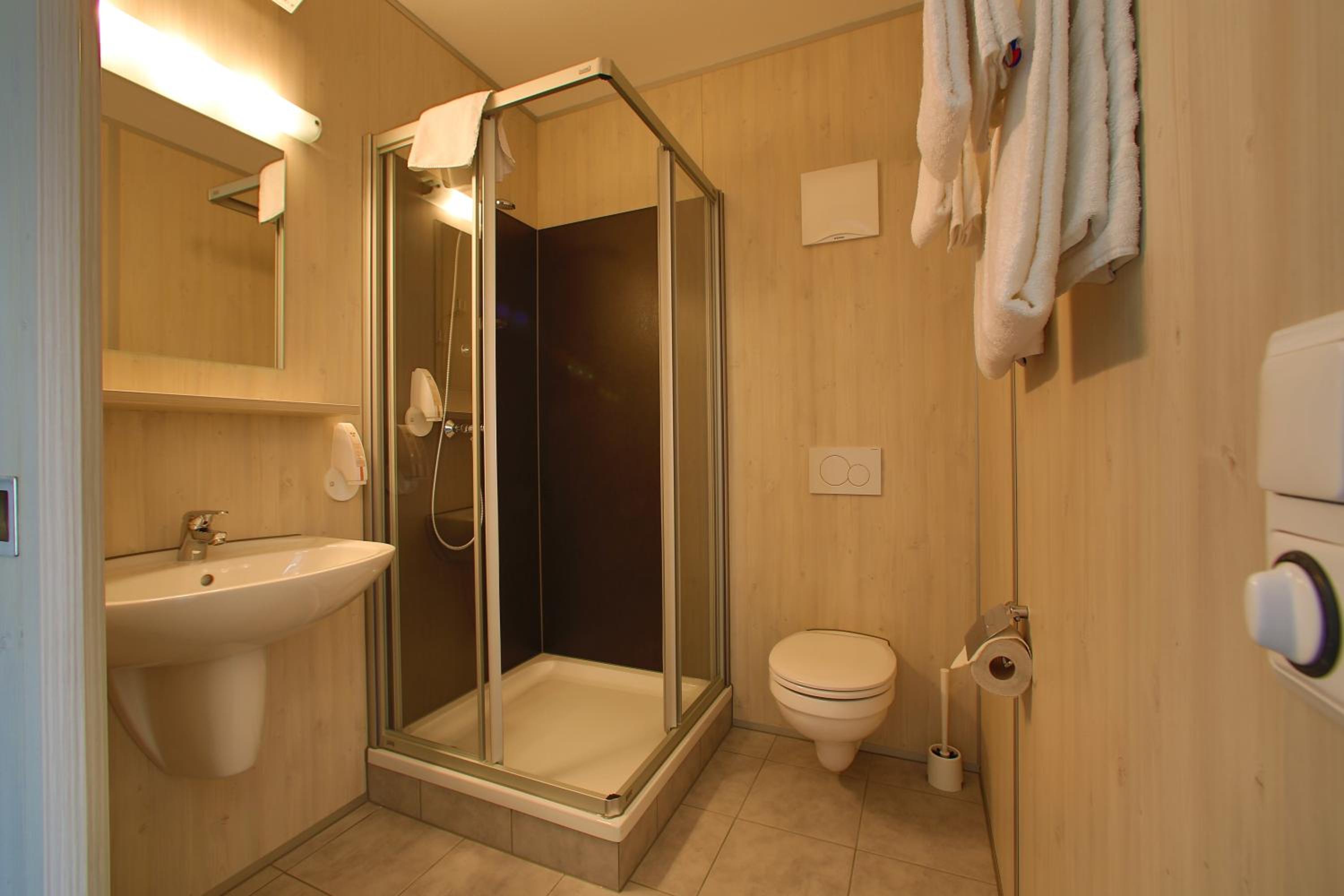 Single Room photo 3