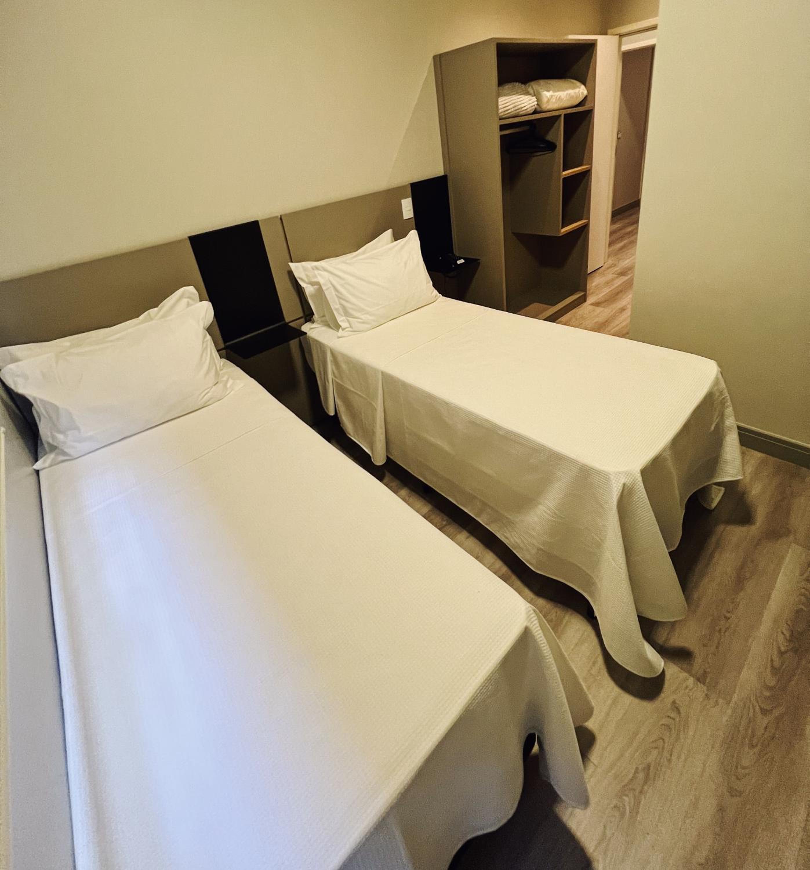 Standard Twin Room photo 1