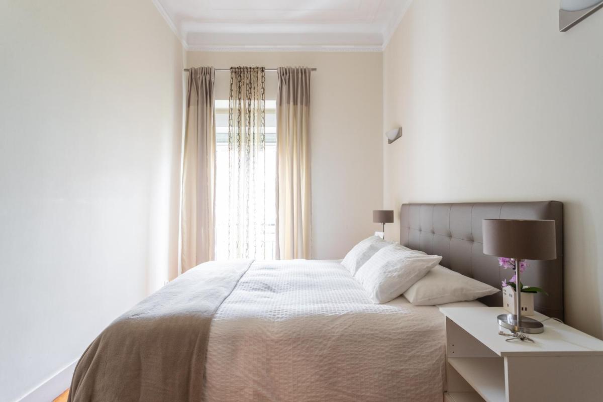 Standard Double Room with Shared Bathroom and Balcony photo 3